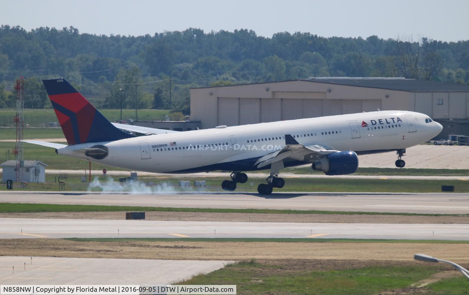 N858NW, 2006 Airbus A330-223 C/N 0718, Delta