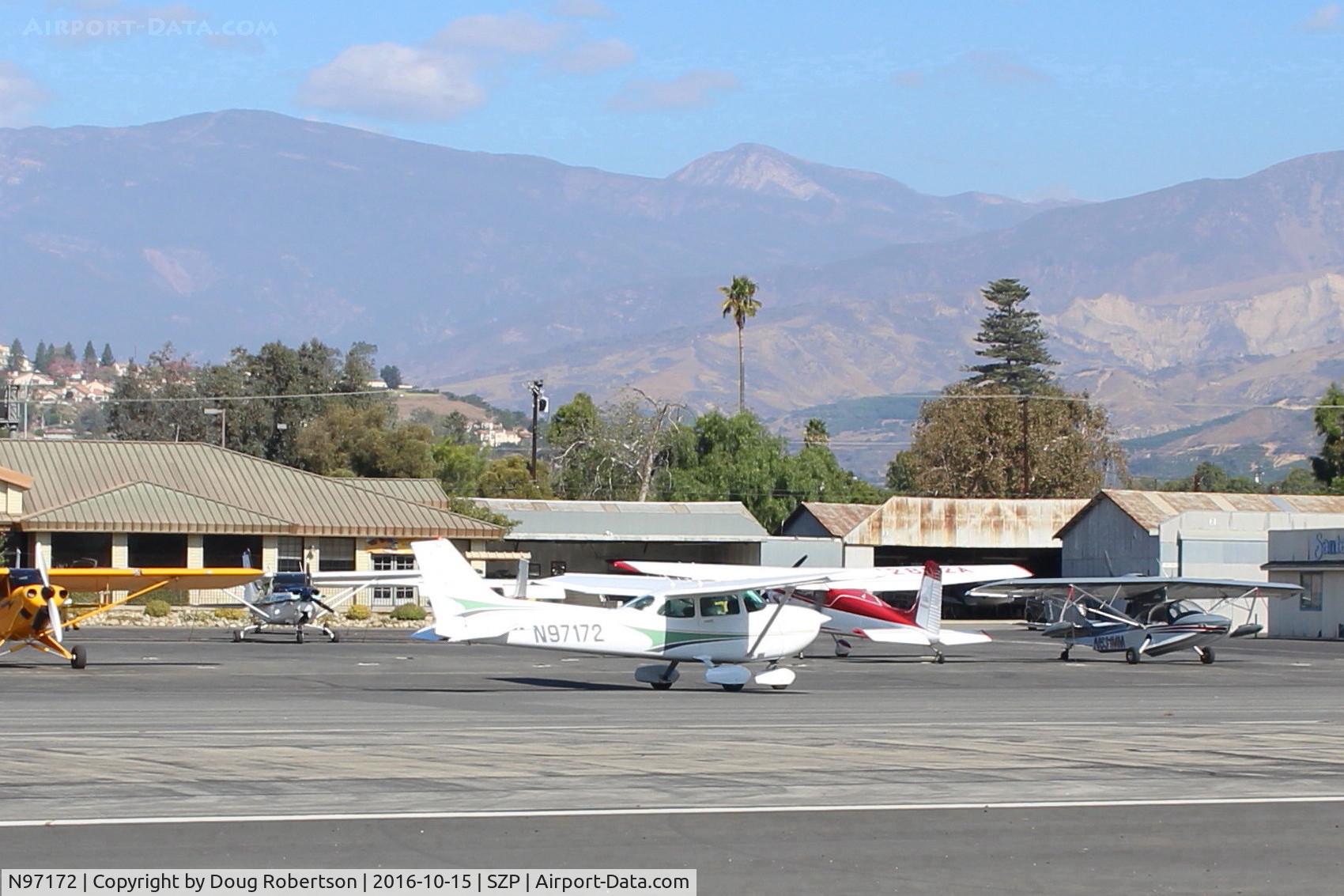 N97172, 1984 Cessna 172P C/N 17276162, 1984 Cessna 172P SKYHAWK, Lycoming O-320-D2J 160 Hp, taxi