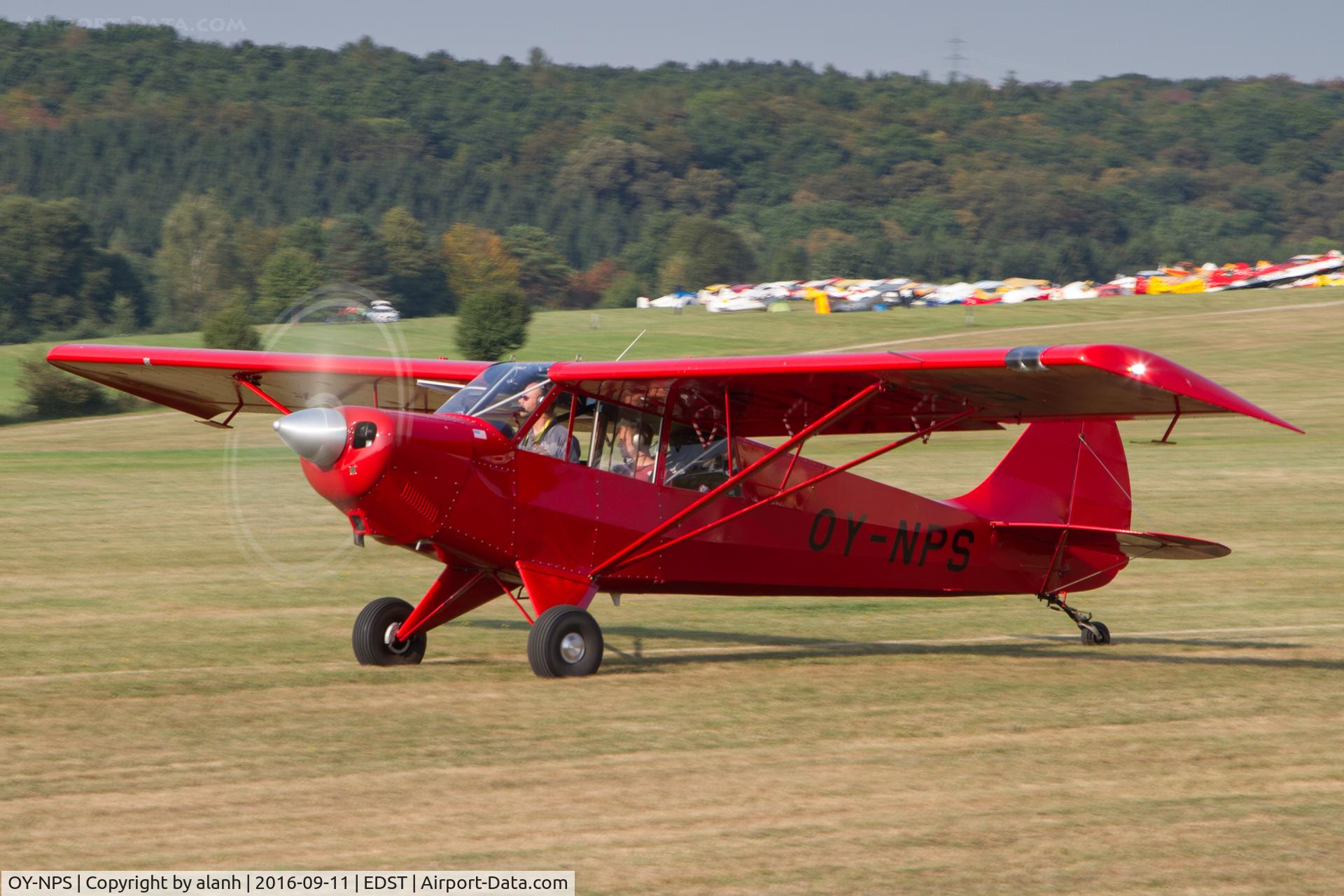 OY-NPS, 2000 Aviat A-1B Husky C/N 2078, Taxying for departure at the 2016 Hahnweide Oldtimer Fliegertreffen