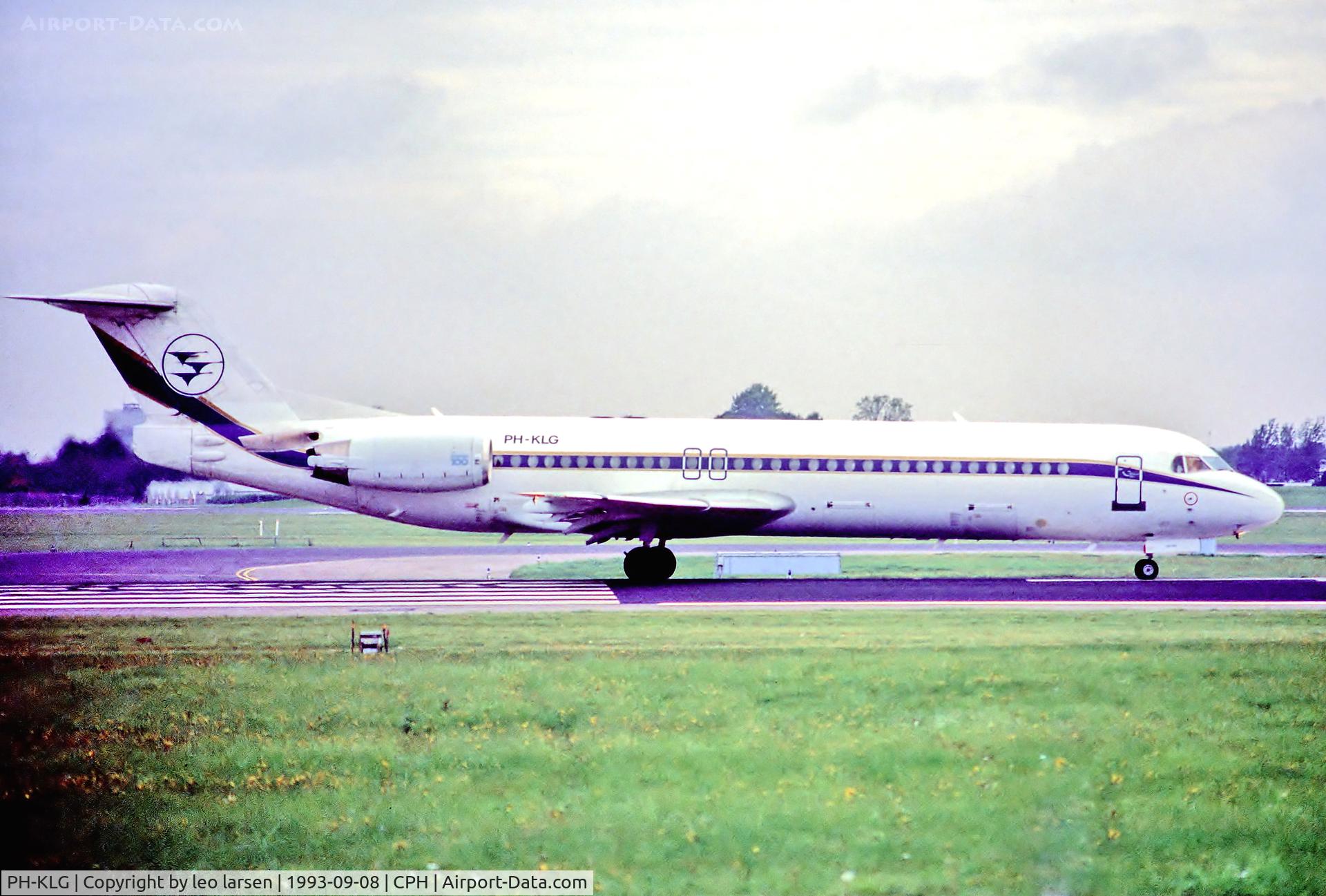 PH-KLG, 1989 Fokker 100 (F-28-0100) C/N 11271, Copenhagen 8.9.93