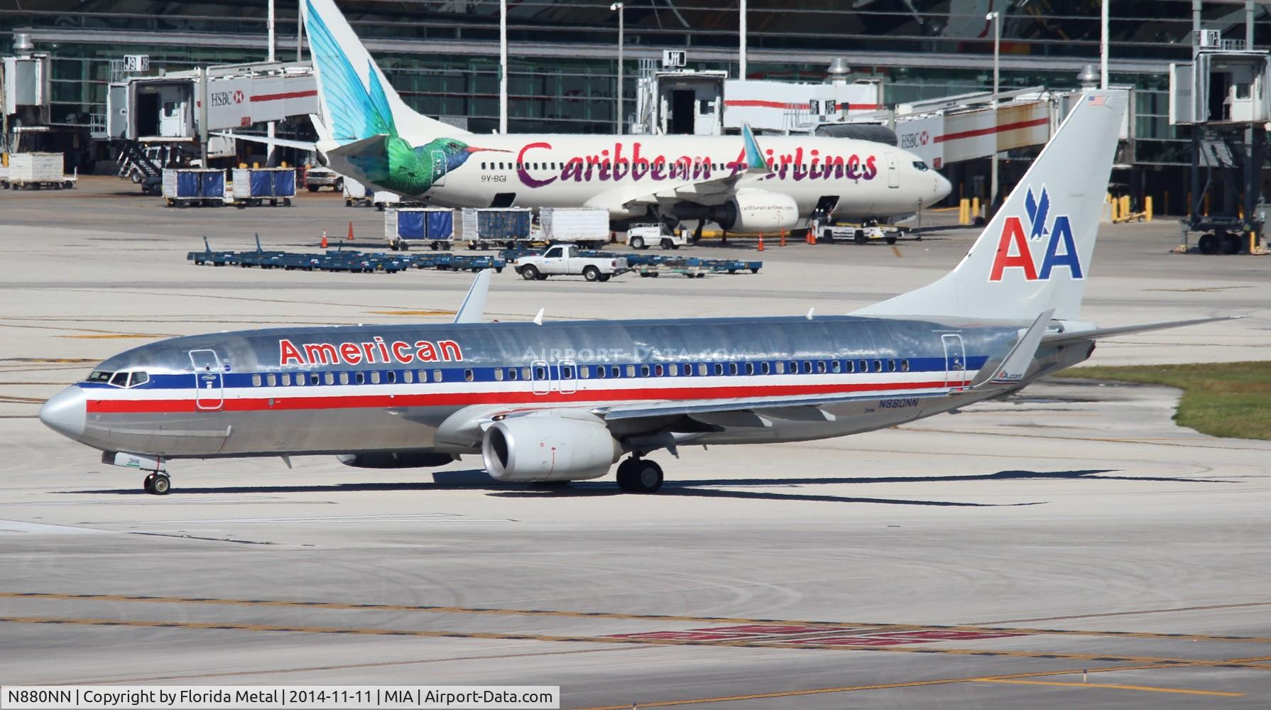 N880NN, 2011 Boeing 737-823 C/N 40769, American