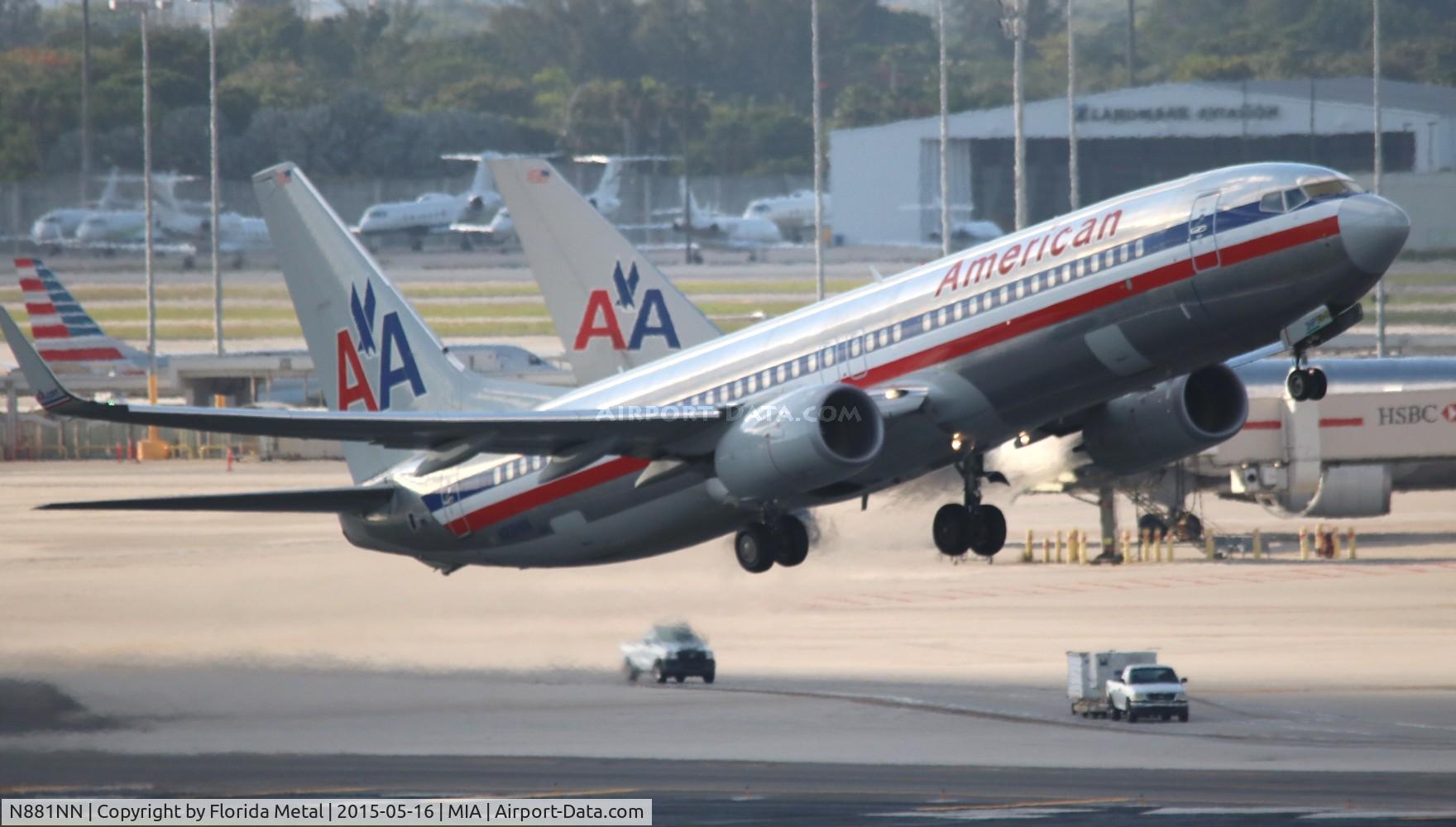 N881NN, Boeing 737-823 C/N 31135, American
