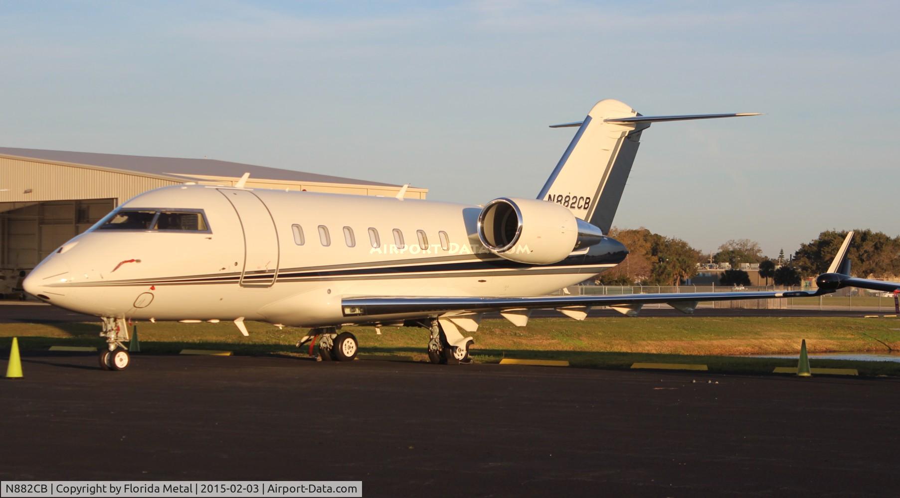 N882CB, 2012 Bombardier Challenger 605 (CL-600-2B16) C/N 5927, Challenger 605