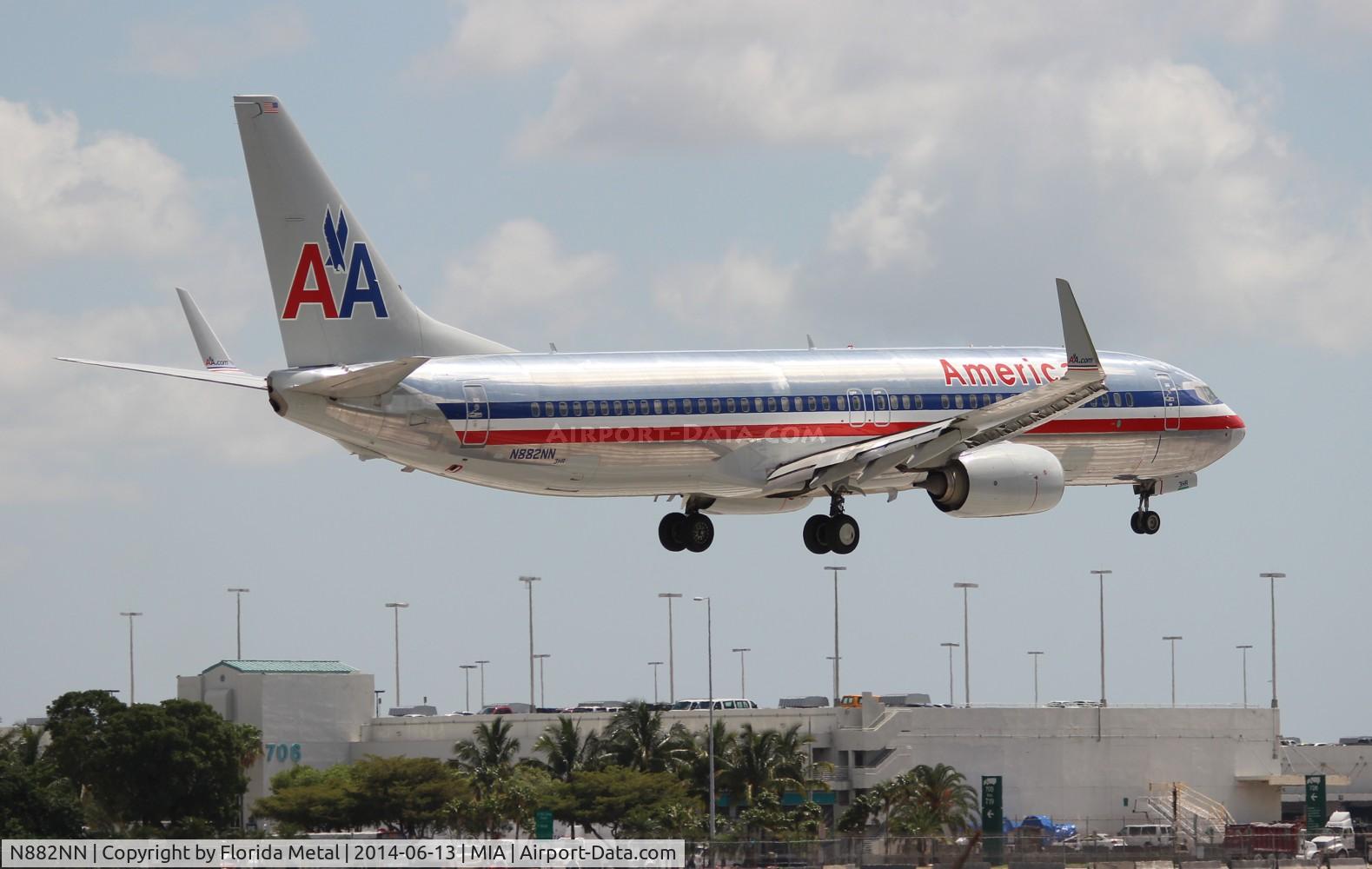 N882NN, 2011 Boeing 737-823 C/N 33221, American