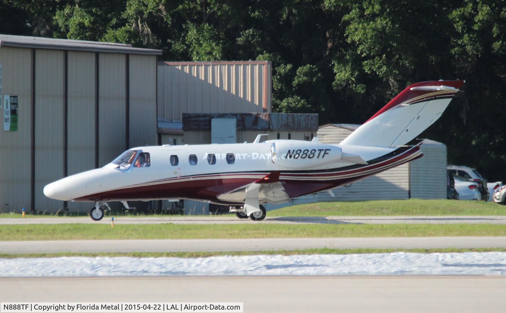 N888TF, 2014 Cessna 525 Citation M2 C/N 525-0823, Citation M2