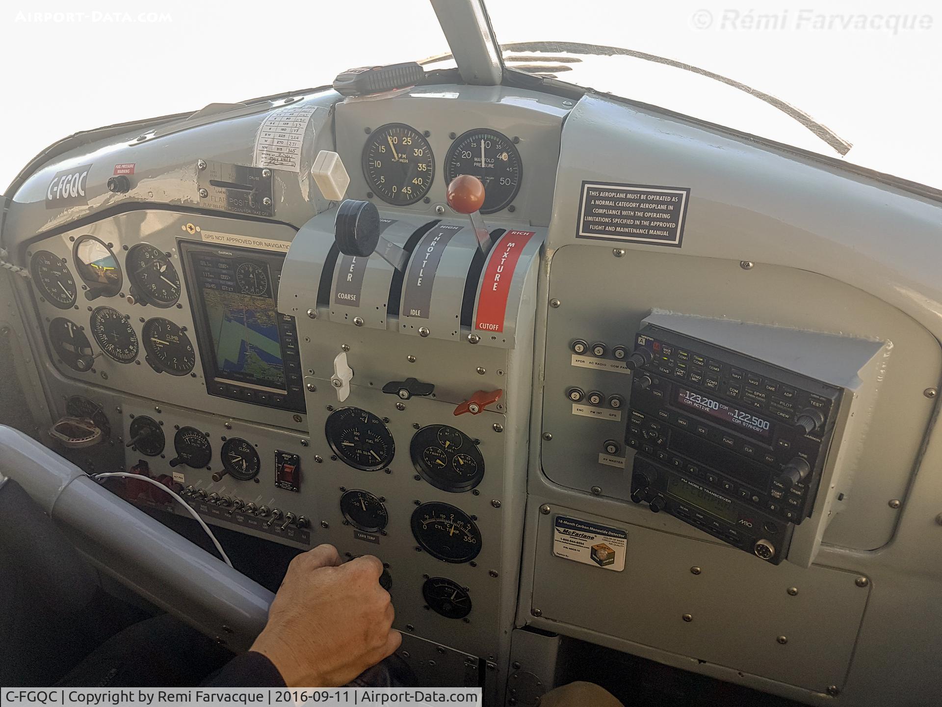 C-FGQC, 1949 De Havilland Canada DHC-2 Beaver Mk.1 C/N 75, Interior detail. On flight from CBN4 to ZSW.