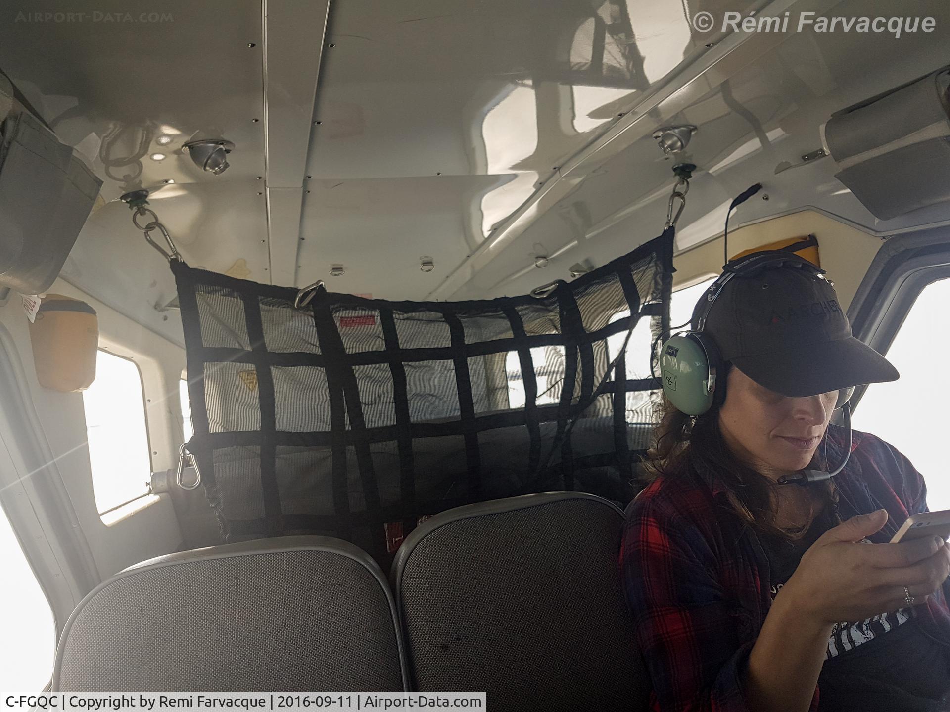 C-FGQC, 1949 De Havilland Canada DHC-2 Beaver Mk.1 C/N 75, Interior detail. On flight from CBN4 to ZSW.