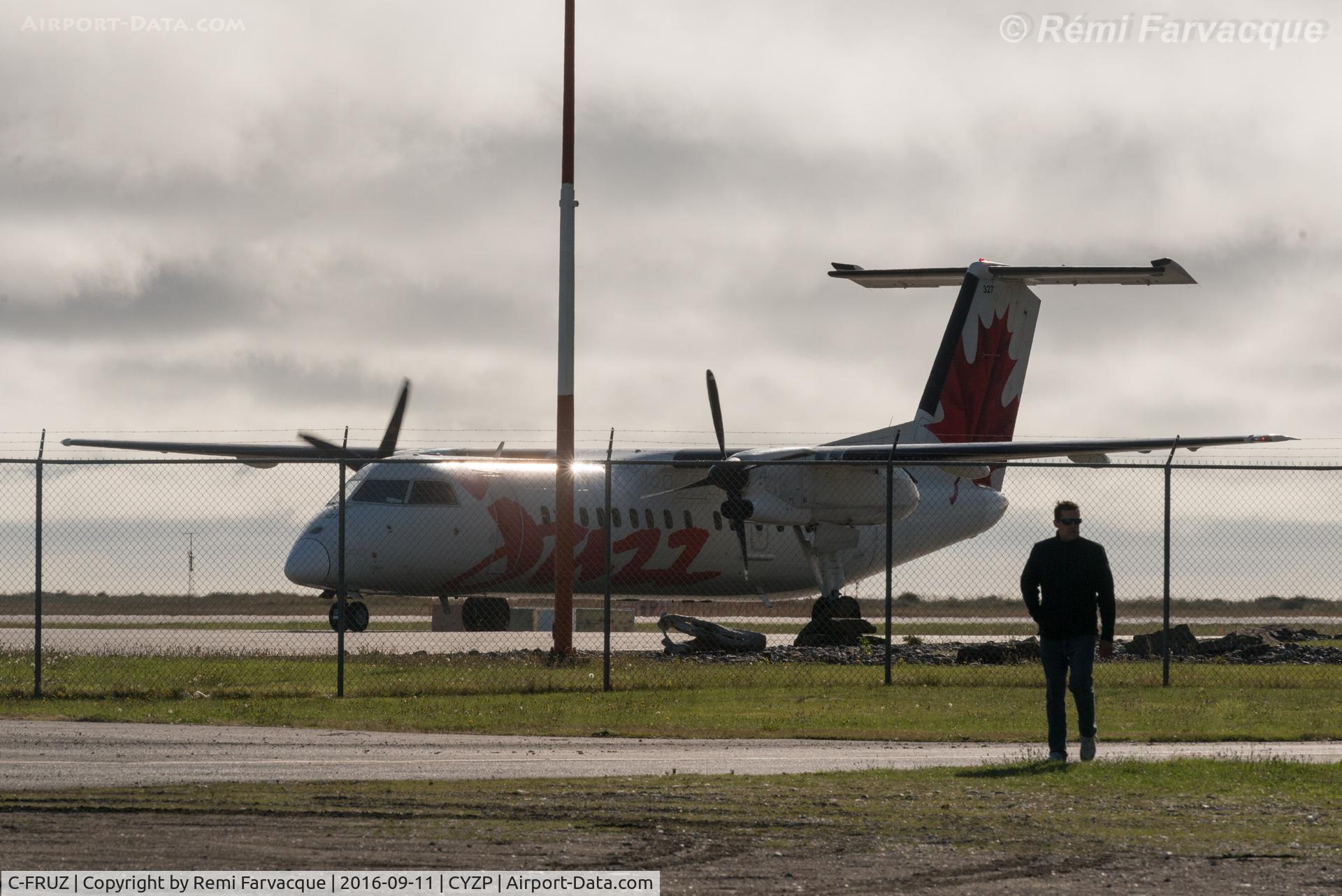 C-FRUZ, 1991 De Havilland Canada DHC-8-311 Dash 8 C/N 293, Parking in front of terminal.