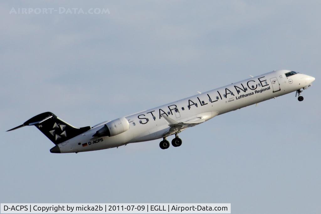 D-ACPS, 2003 Canadair CRJ-700 (CL-600-2C10) Regional Jet C/N 10100, Take off