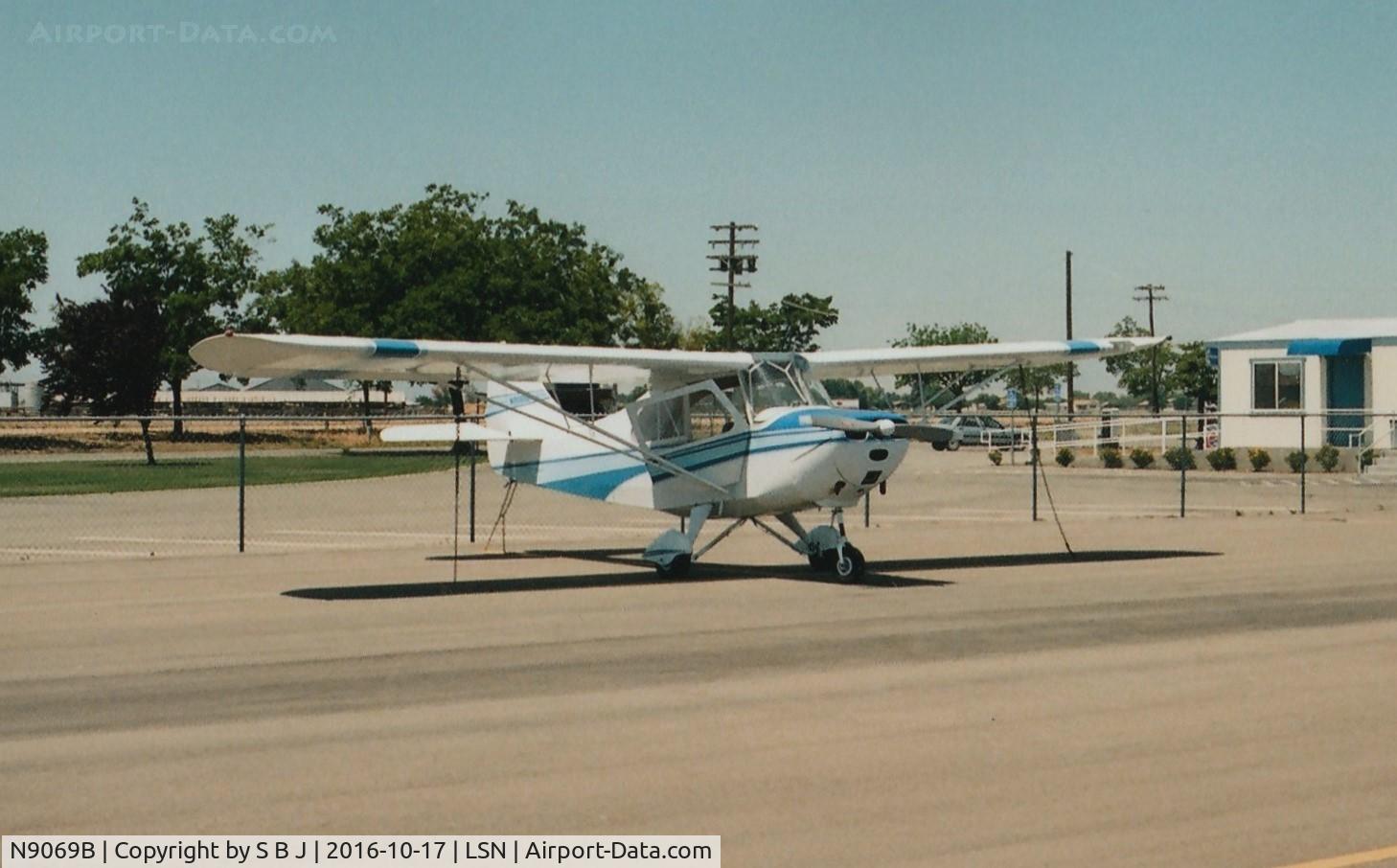 N9069B, 1958 Champion 7FC C/N 7FC-153, 69B at Los Banos airport.