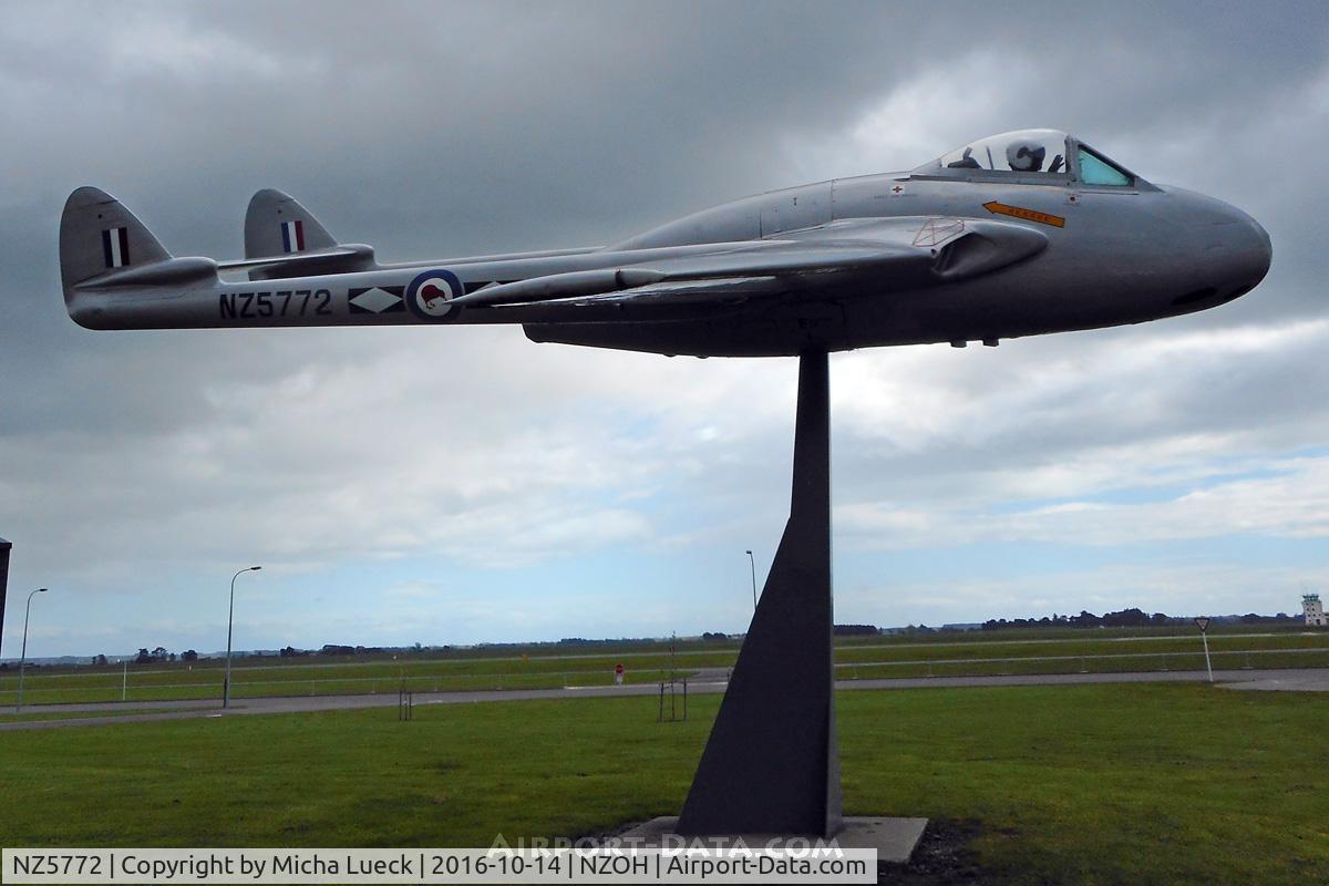 NZ5772, De Havilland DH-100 Vampire FB.5 C/N Not found NZ5772, At Ohakea air base