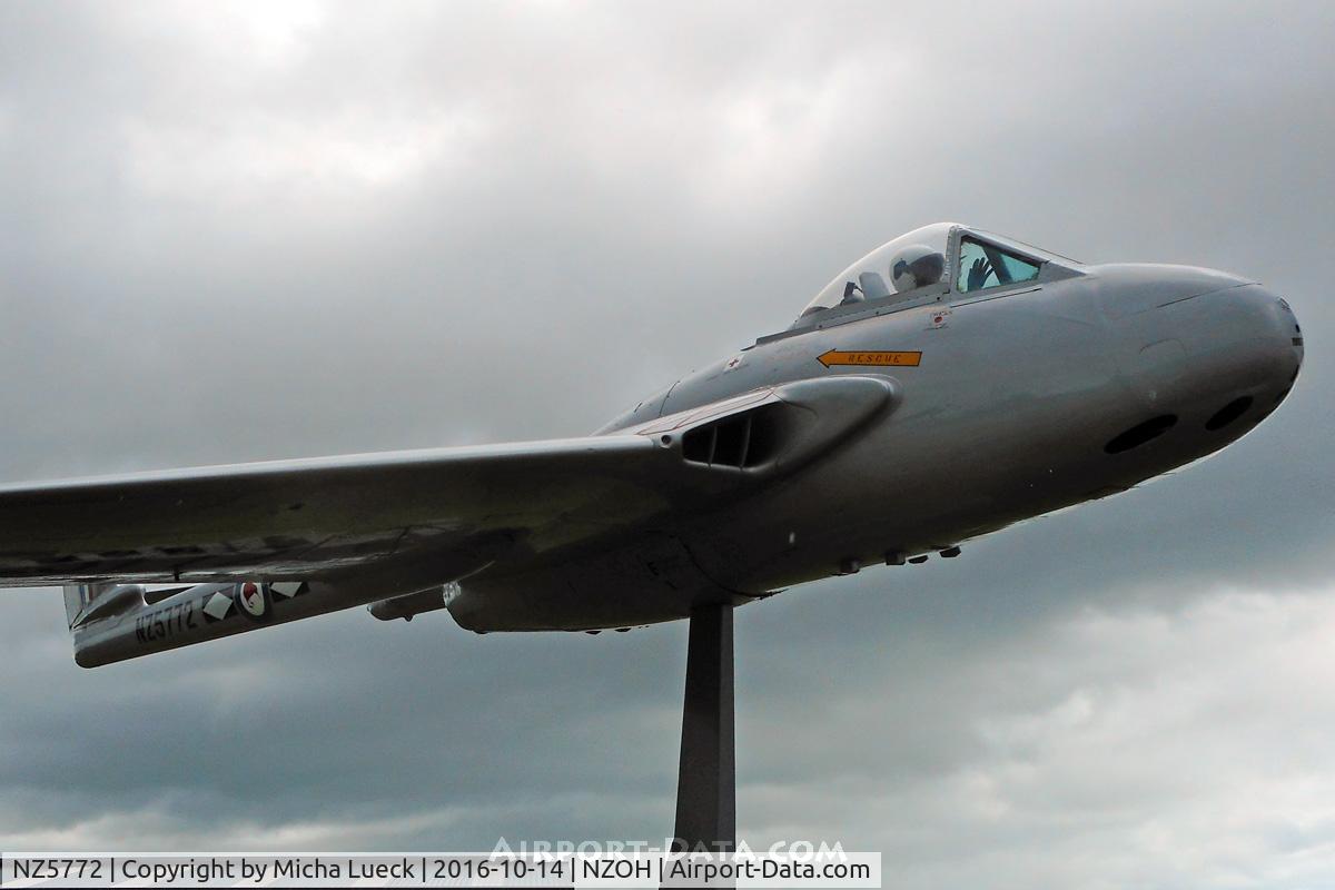 NZ5772, De Havilland DH-100 Vampire FB.5 C/N Not found NZ5772, At Ohakea Air Base