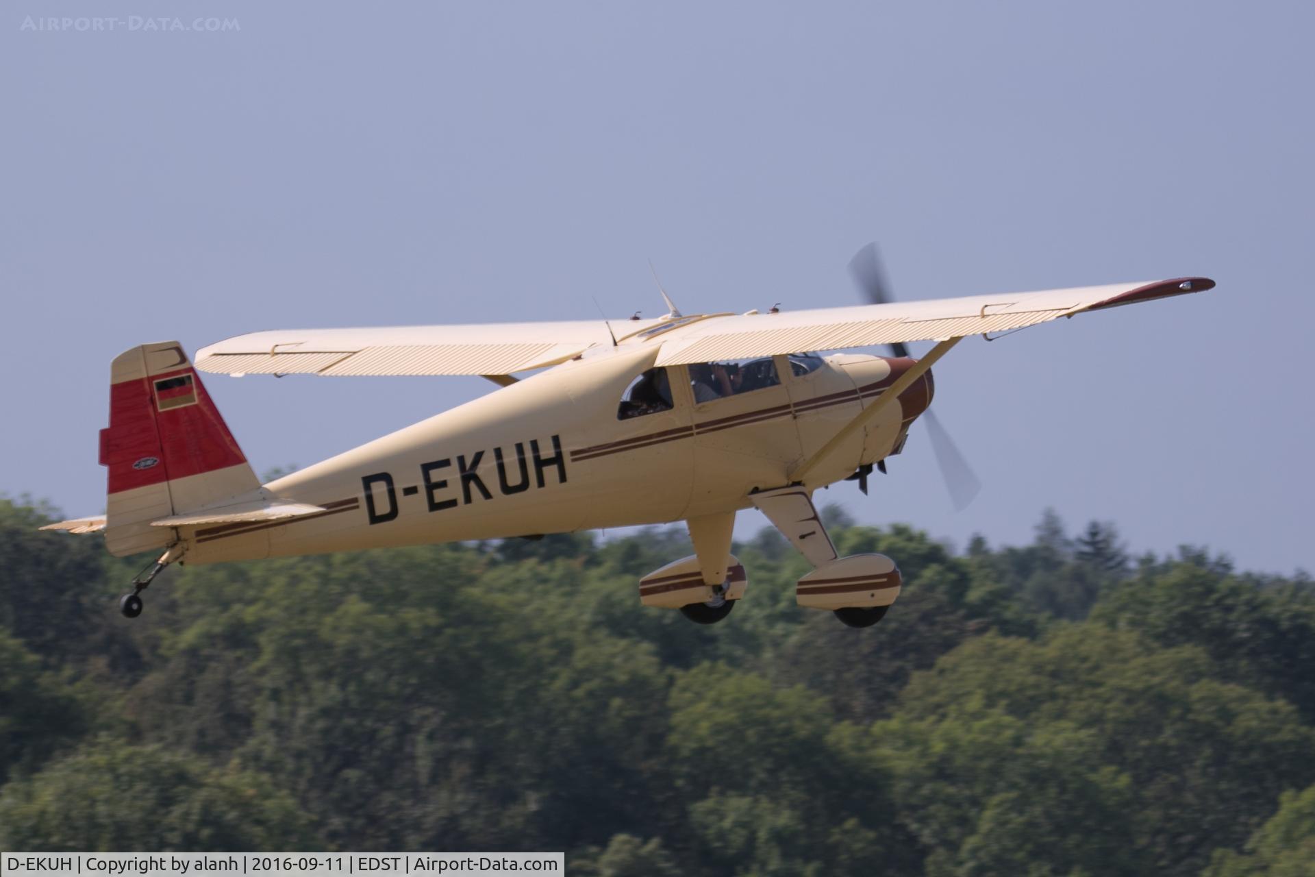 D-EKUH, 1948 Luscombe 8F Silvaire C/N 6295, Departing the 2016 Hahnweide Oldtimer Fliegertreffen
