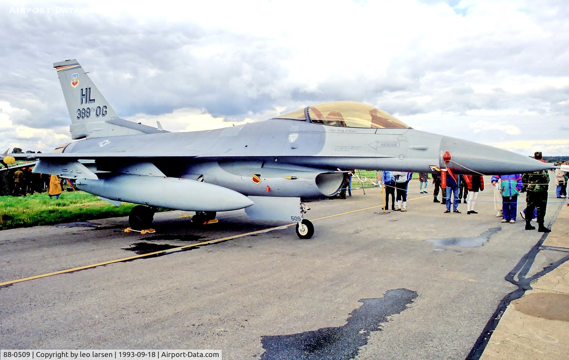 88-0509, 1990 General Dynamics F-16C C/N 1C-111, Værløse AB 18.9.93