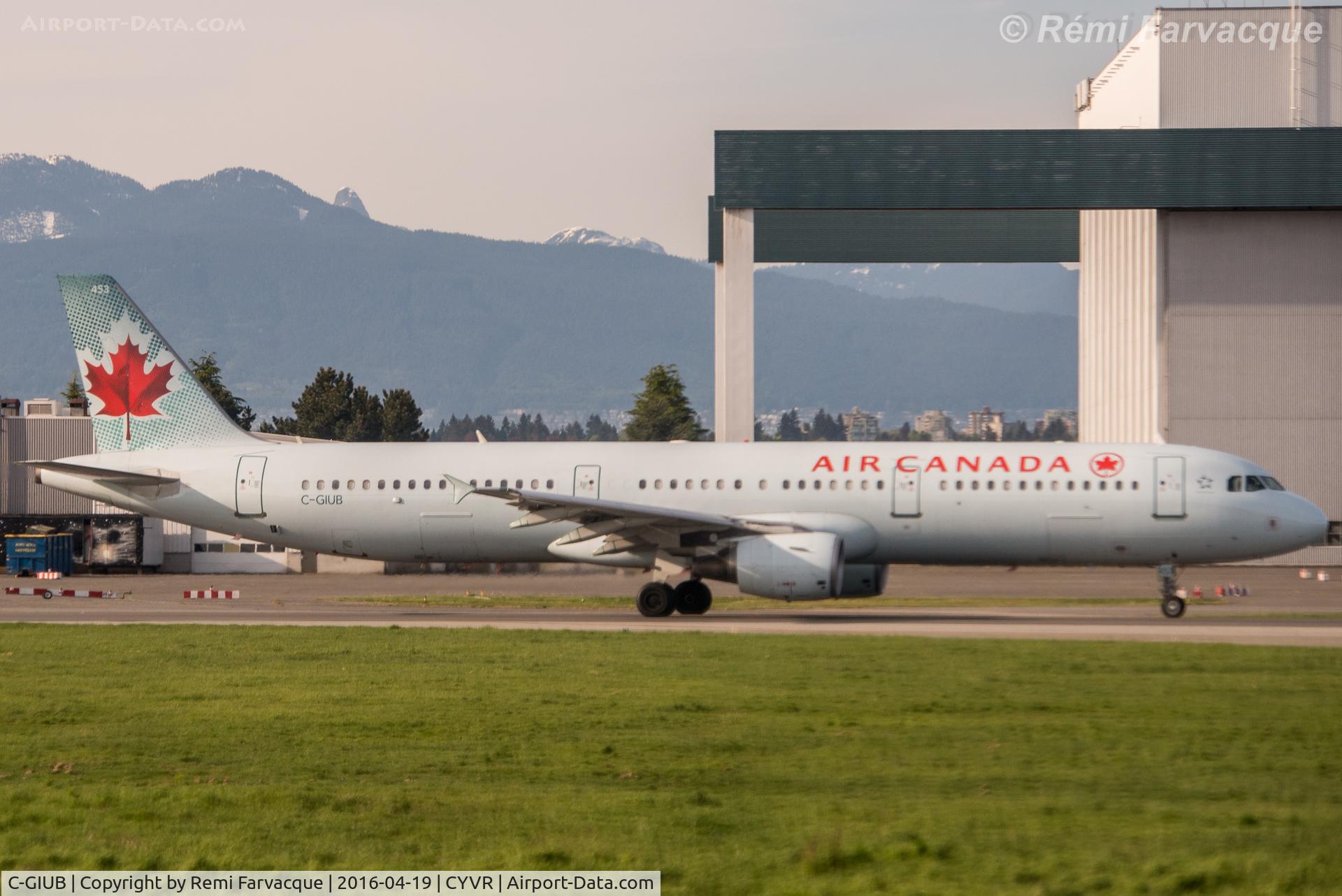 C-GIUB, 2001 Airbus A321-211 C/N 1623, Parked by Jazz (Air Canada) maintenance hangar.