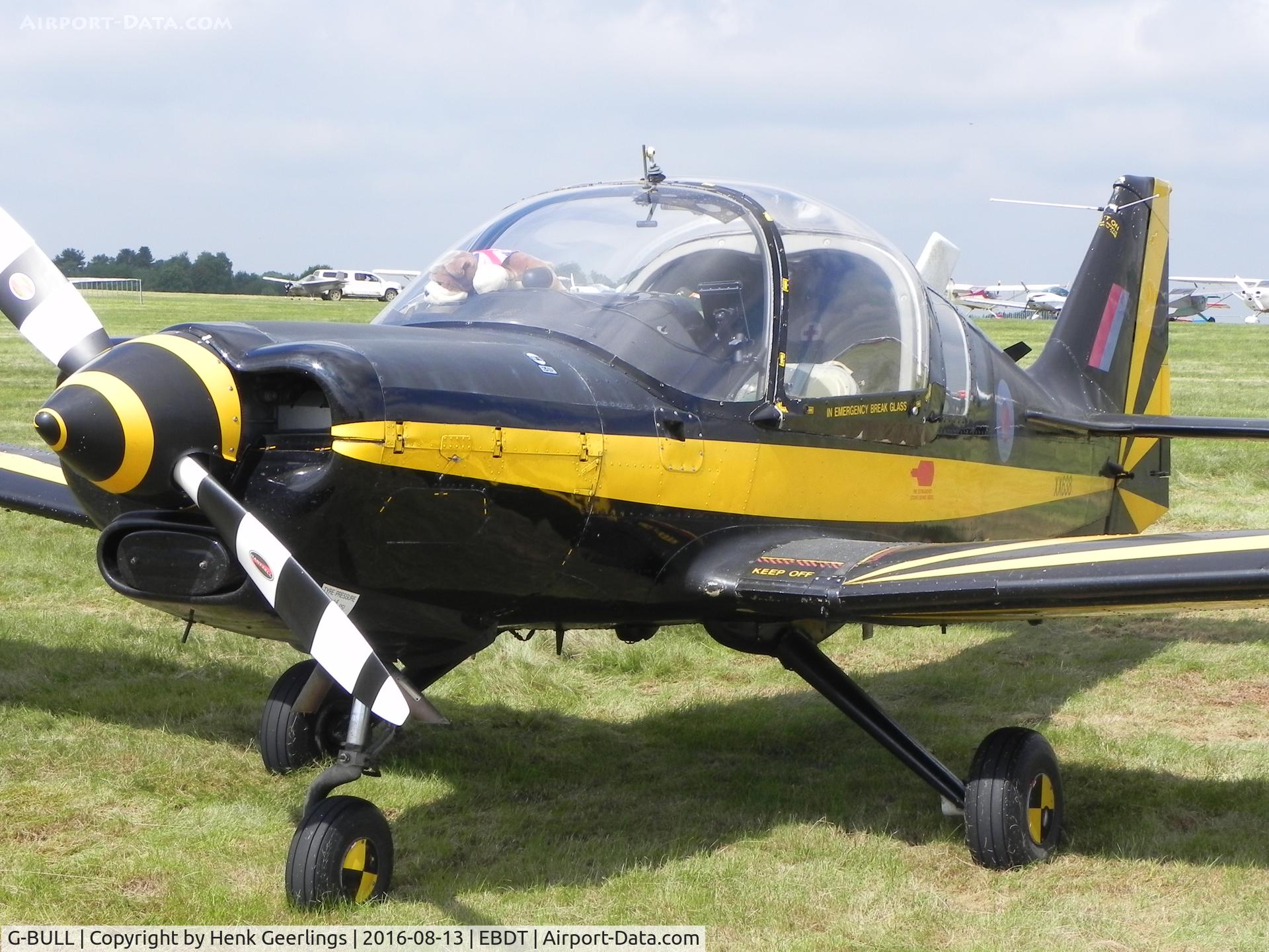 G-BULL, 1977 Scottish Aviation Bulldog Series 120 Model 128 C/N BH120/392, Schaffen Diest . Oldtimer show