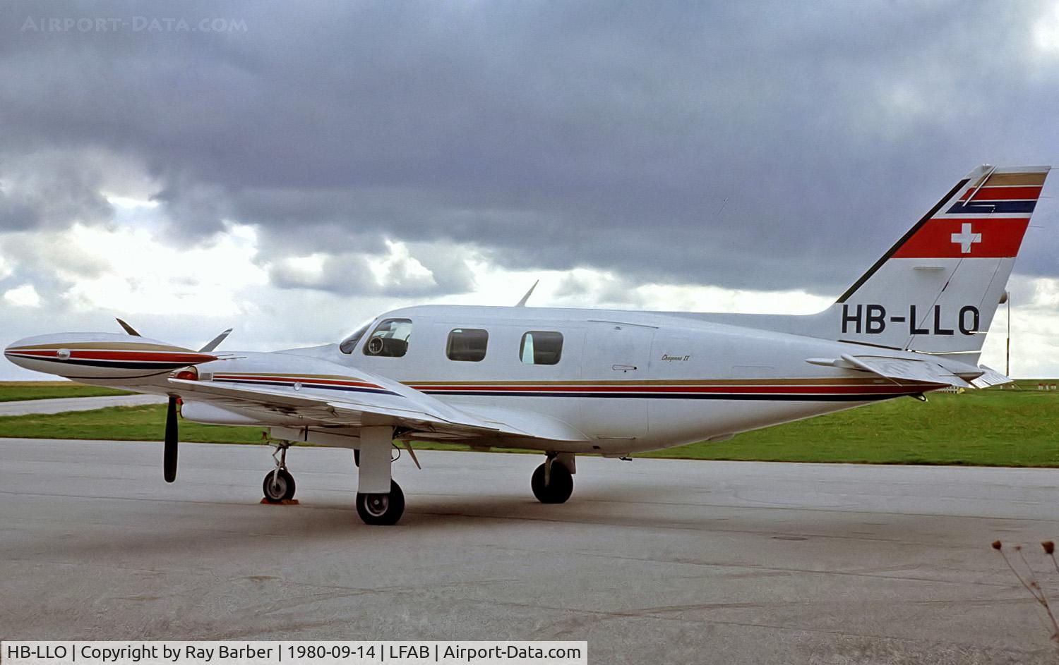 HB-LLO, 1979 Piper PA-31T Cheyenne C/N 31T-8020030, Piper PA-31T Cheyenne II [31T-8020030] Dieppe~F 14/09/1980. From a slide.