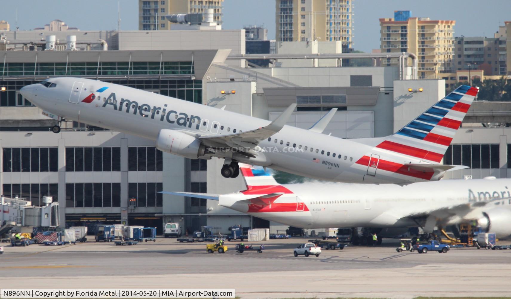 N896NN, 2012 Boeing 737-823 C/N 4093, American
