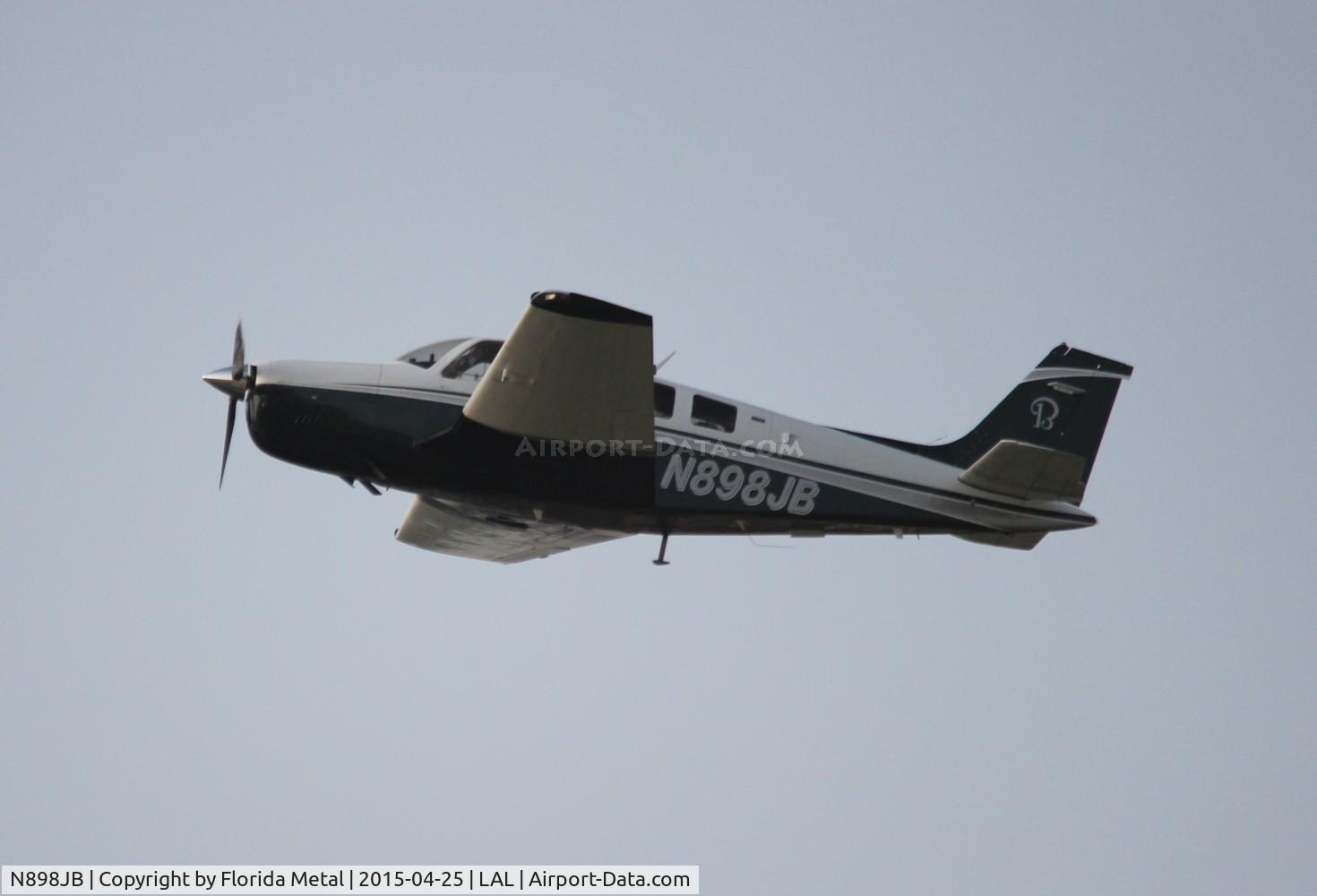 N898JB, 1975 Beech A36 Bonanza 36 C/N E-704, Beech A36