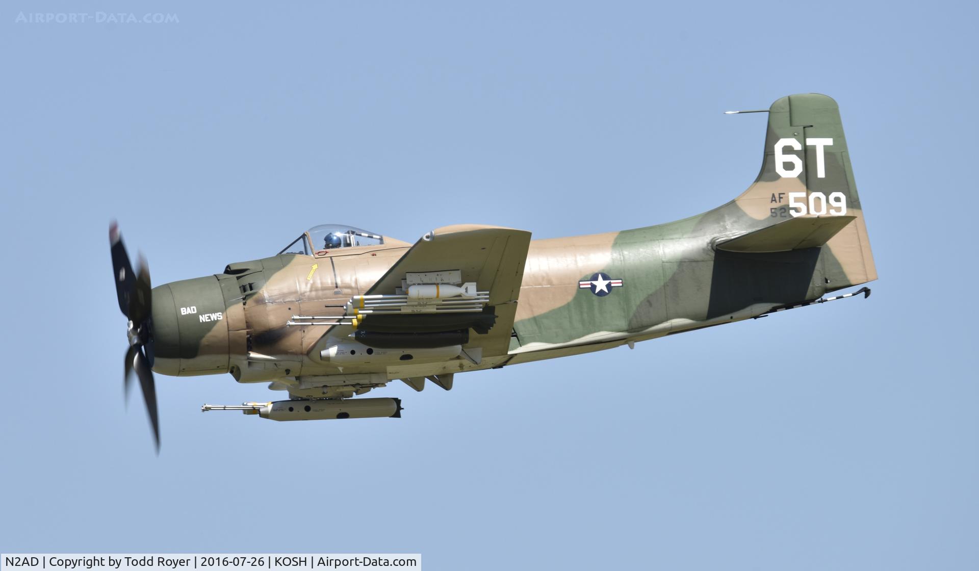 N2AD, 1947 Douglas AD-1 Skyraider C/N 09257/2085, Airventure 2016