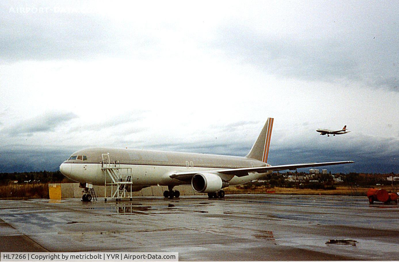 HL7266, 1991 Boeing 767-38E C/N 25347, YVR 1998