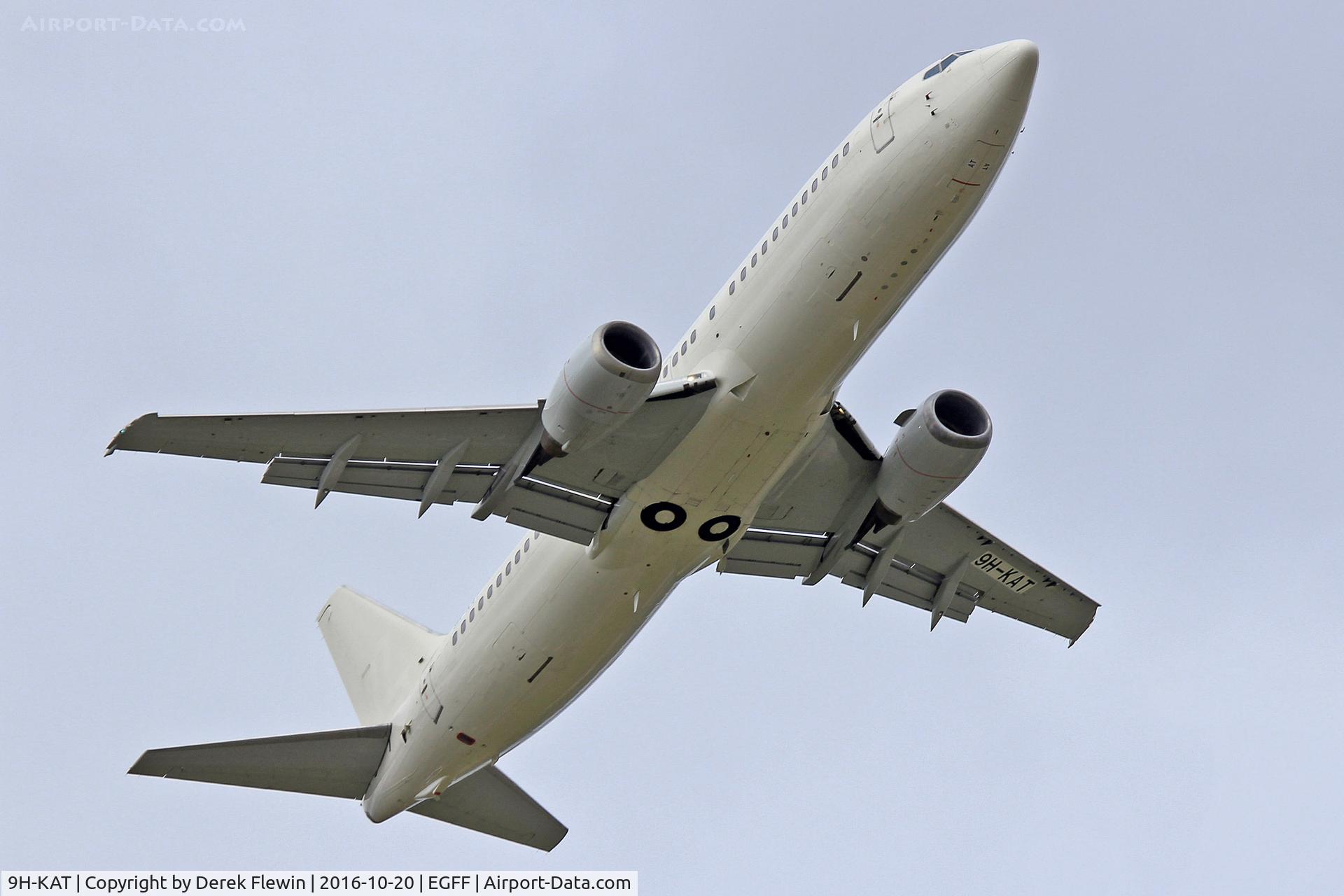 9H-KAT, 1990 Boeing 737-405 C/N 24643, 737-405, previously LN-BRE, G-CILC, 4L-GSN, on air test from MOD St Athan, low go-round runway 12 before returning to Saints.