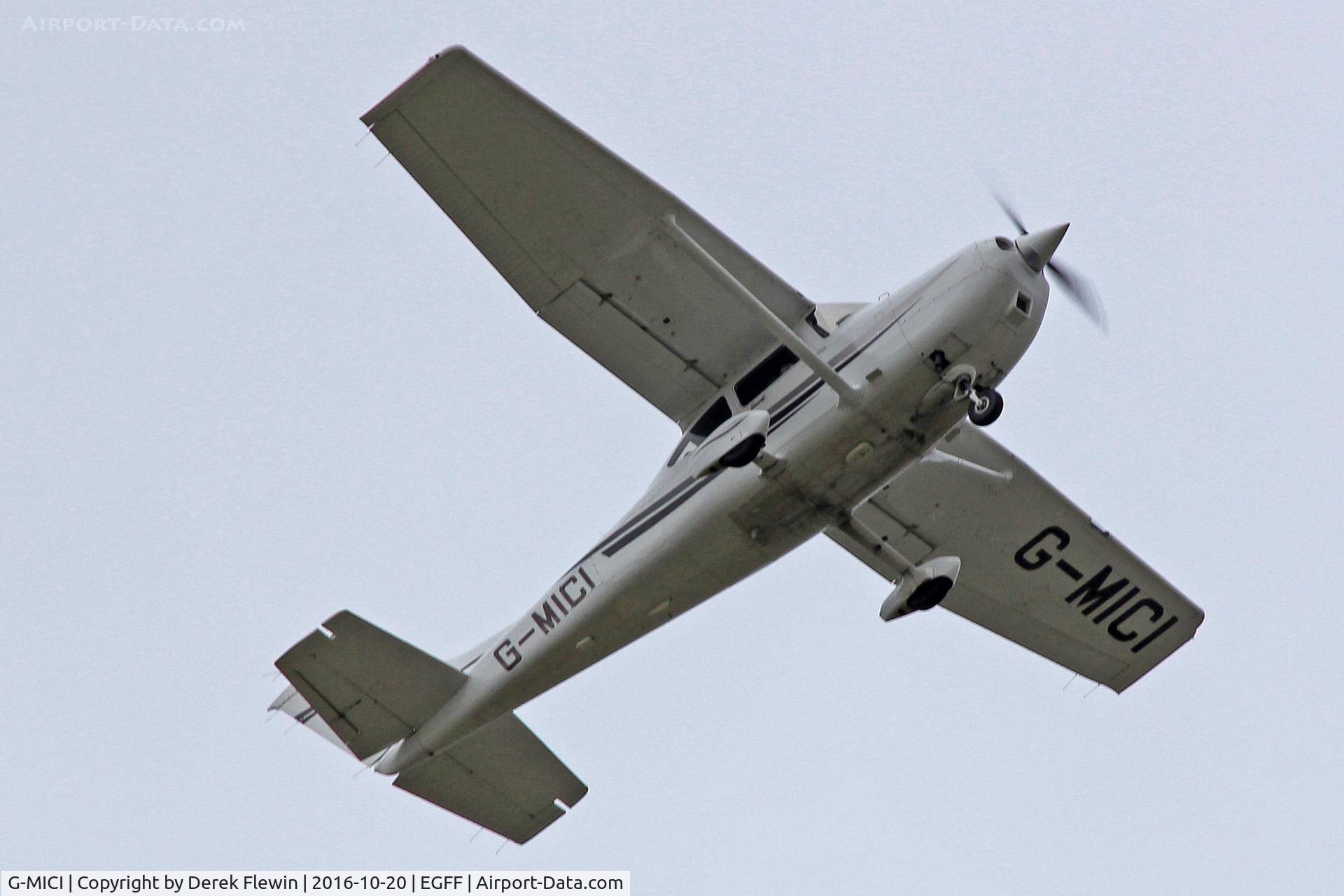 G-MICI, 1999 Cessna 182S Skylane C/N 182-80546, Skylane, Denham based, low approach and go- round runway 12.