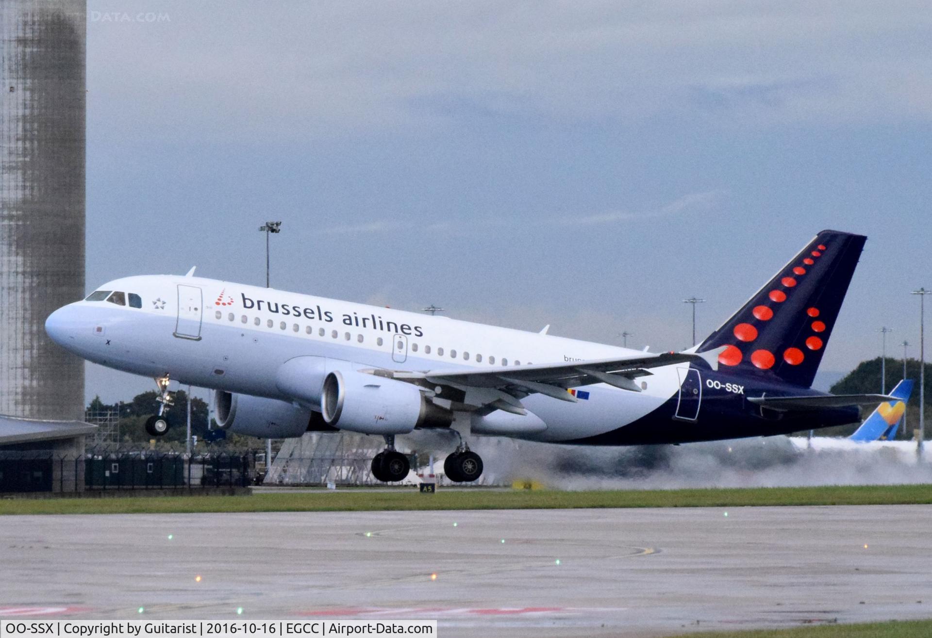 OO-SSX, 2004 Airbus A319-111 C/N 2260, At Manchester