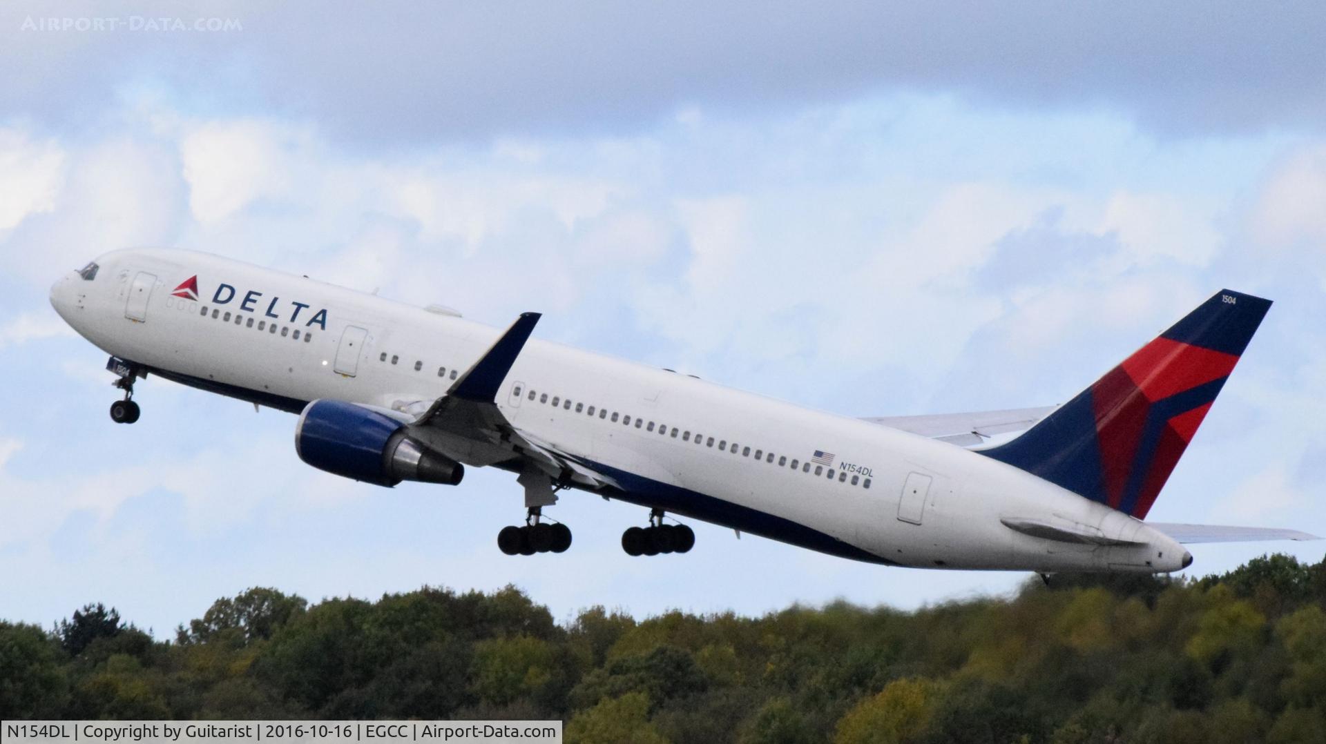 N154DL, 1991 Boeing 767-3P6 C/N 25241, At Manchester