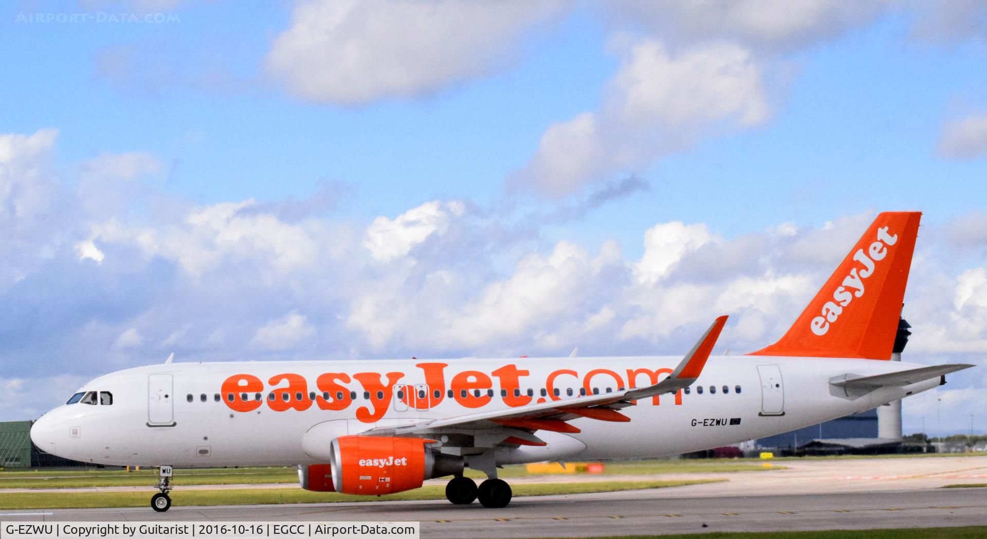 G-EZWU, 2014 Airbus A320-214 C/N 6095, At Manchester