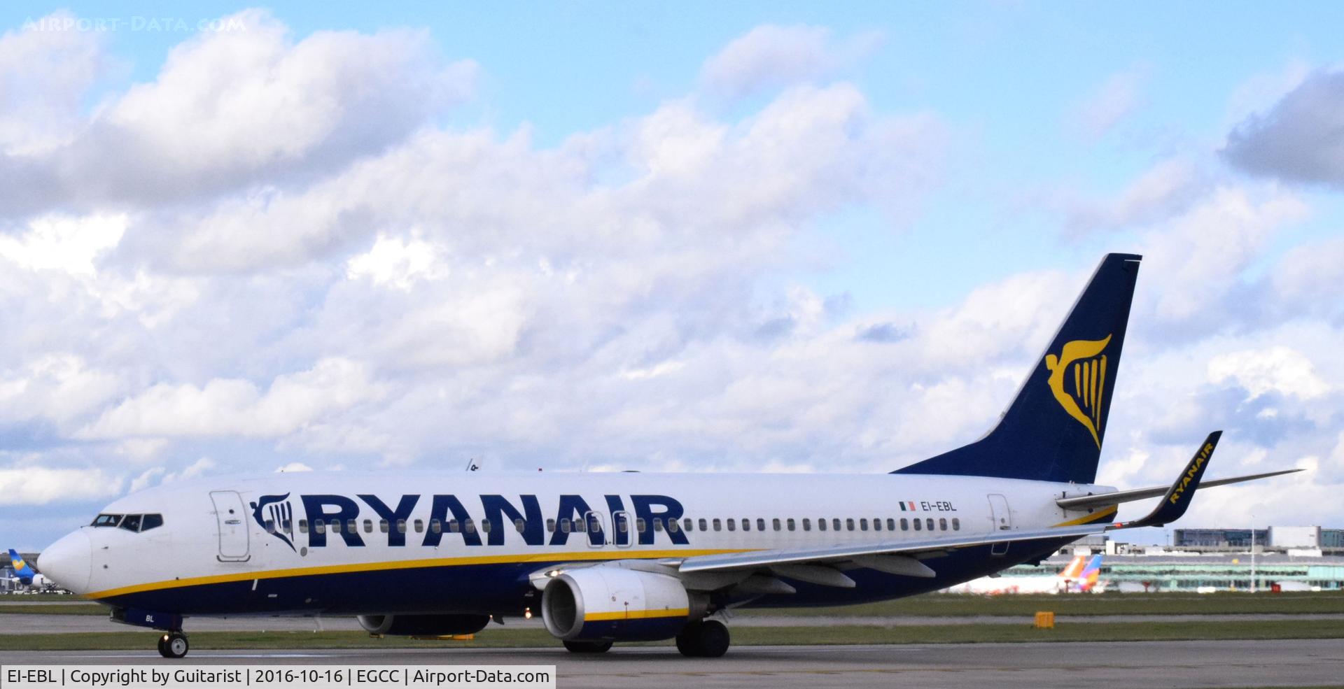EI-EBL, 2009 Boeing 737-8AS C/N 37529, At Manchester