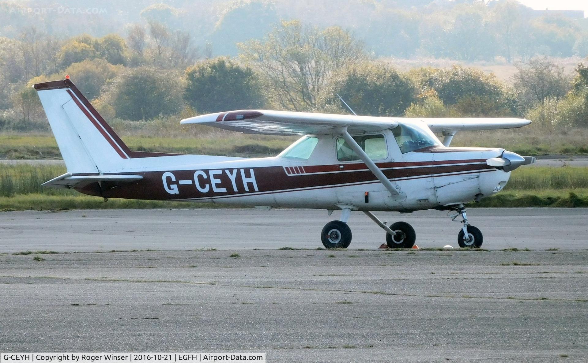 G-CEYH, 1978 Cessna 152 C/N 15282689, Visiting Cessna 152 operated by Cornwall Flying Club.