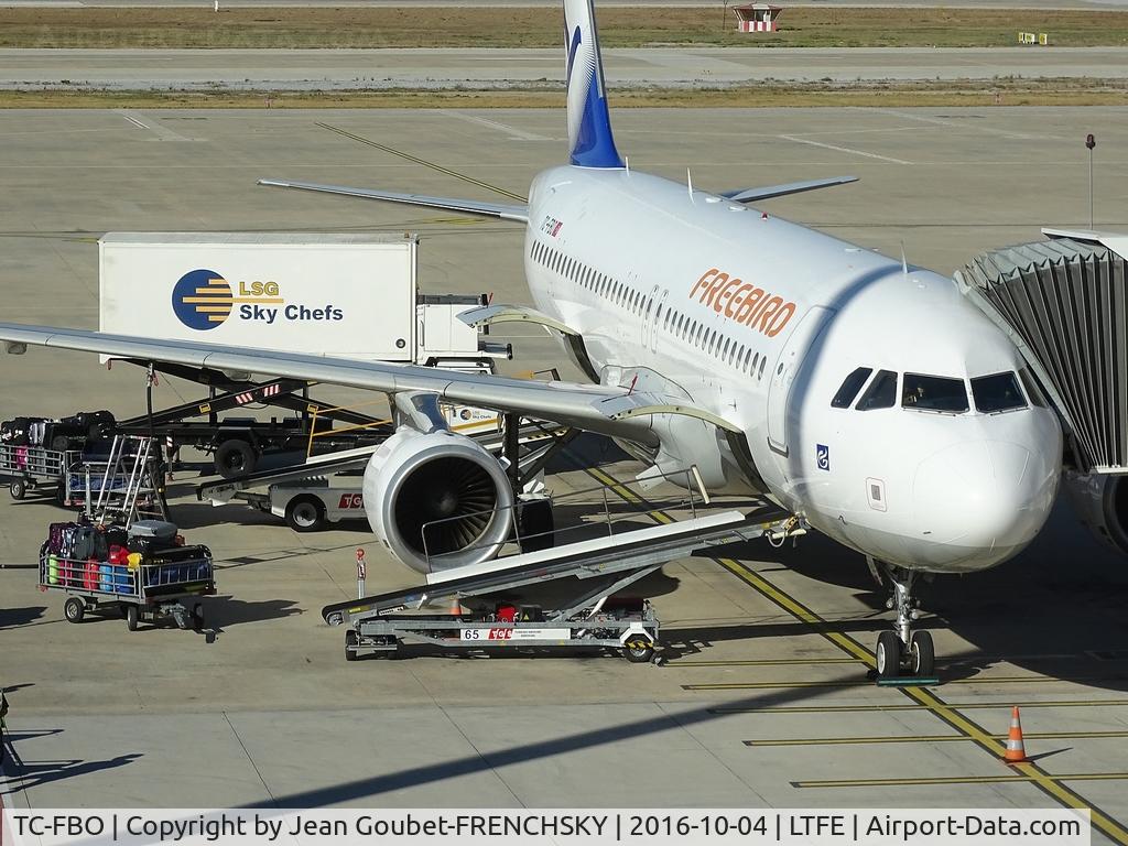 TC-FBO, 2012 Airbus A320-214 C/N 5096, Freebird to Lyon and Nantes.