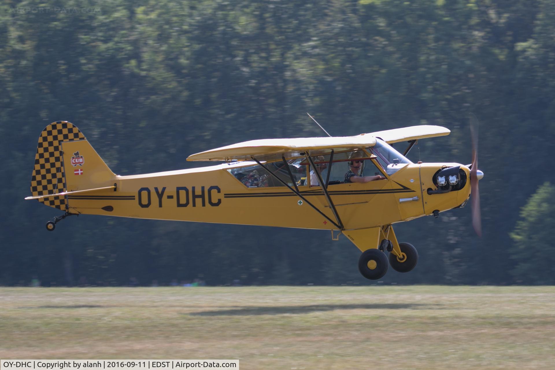 OY-DHC, 1944 Piper J3C-65 Cub Cub C/N 13173, Departing the 2016 Hahnweide Oldtimer Fliegertreffen