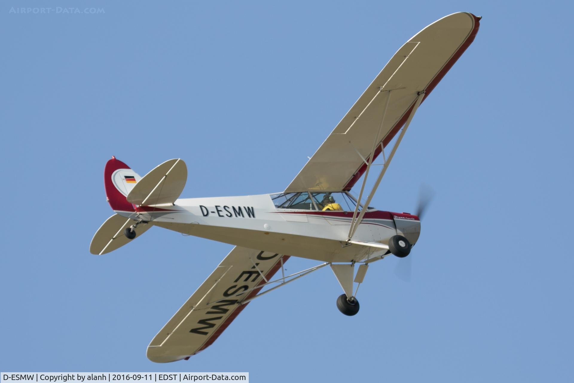 D-ESMW, 1951 Piper L-18C Super Cub (PA-18-95) C/N 18-1522, Departing the 2016 Hahnweide Oldtimer Fliegertreffen