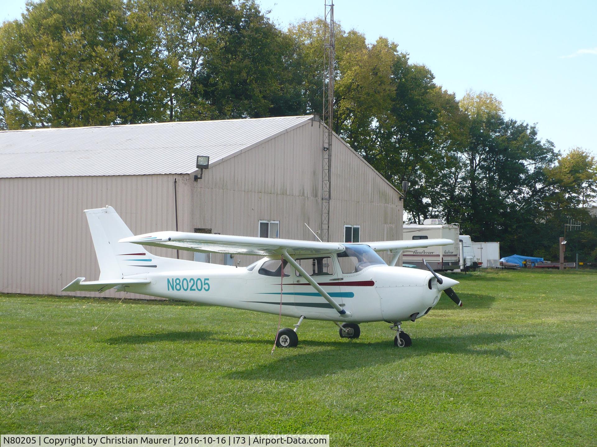 N80205, Cessna 172M C/N 17266444, Cessna 172M Stored