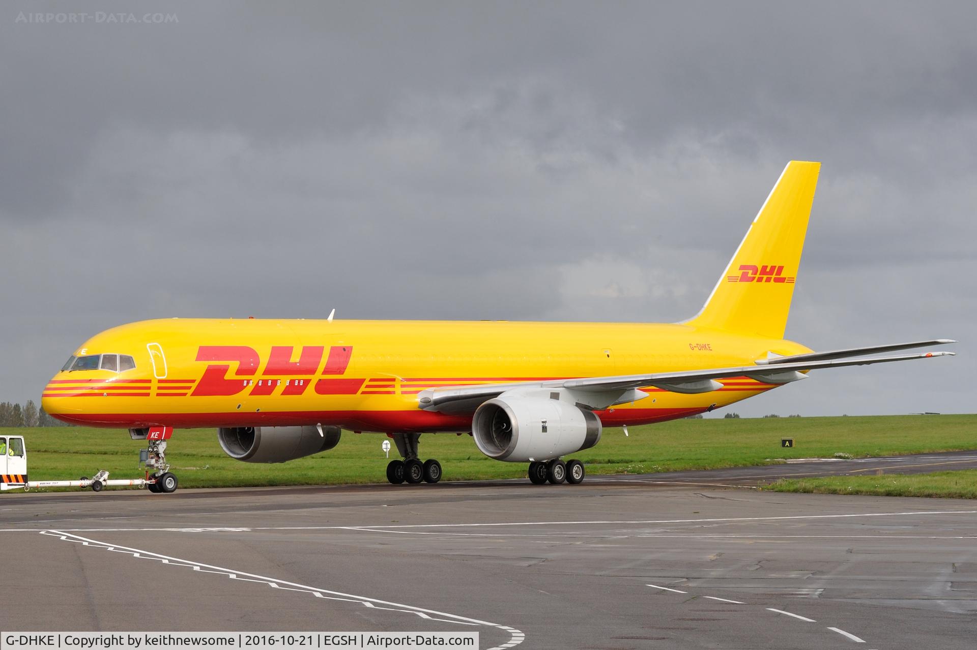 G-DHKE, 1998 Boeing 757-23N C/N 27976, Moving around the airfield.