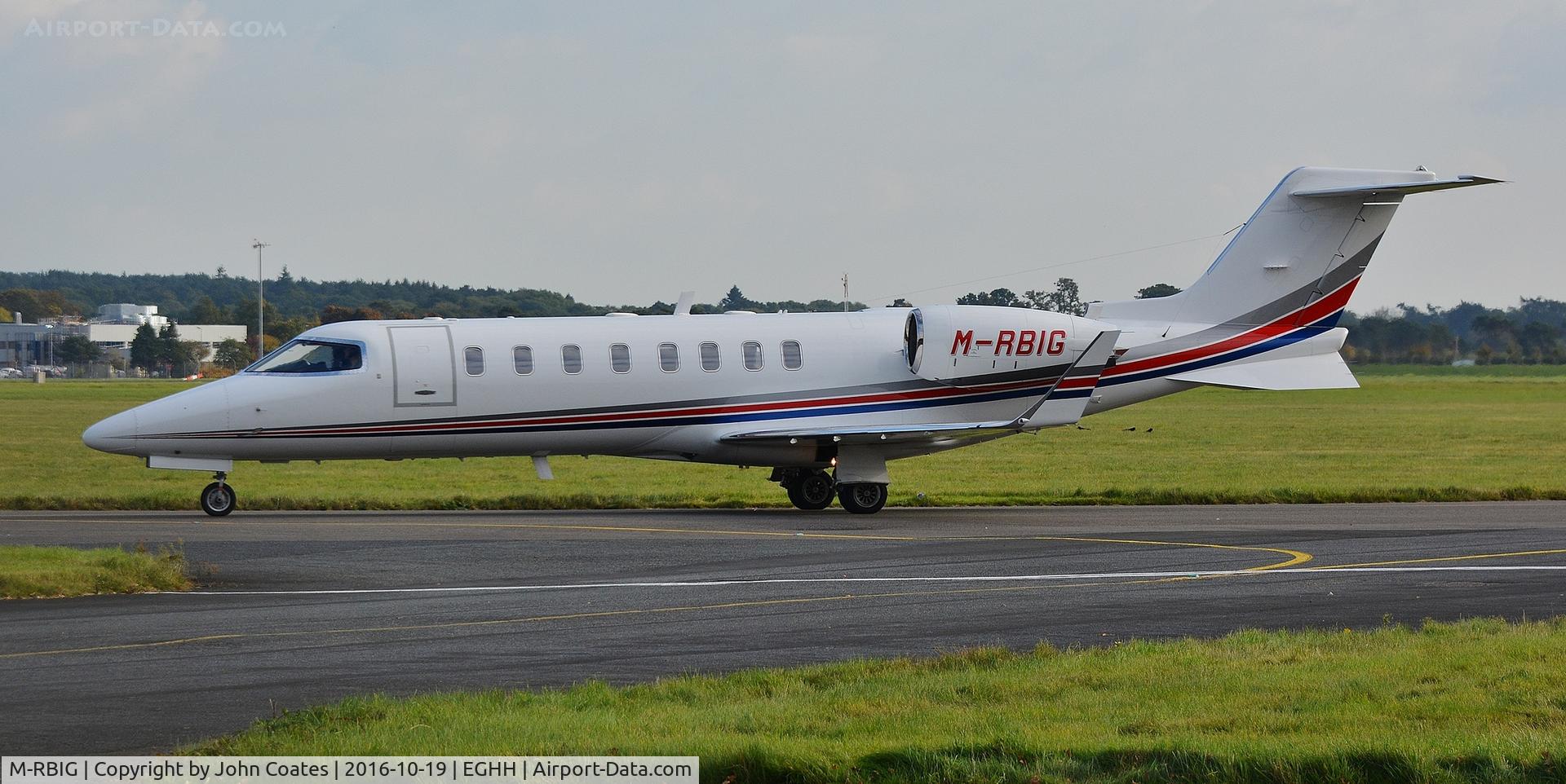 M-RBIG, 2005 Learjet 45 C/N 45-280, Taxiing on arrival