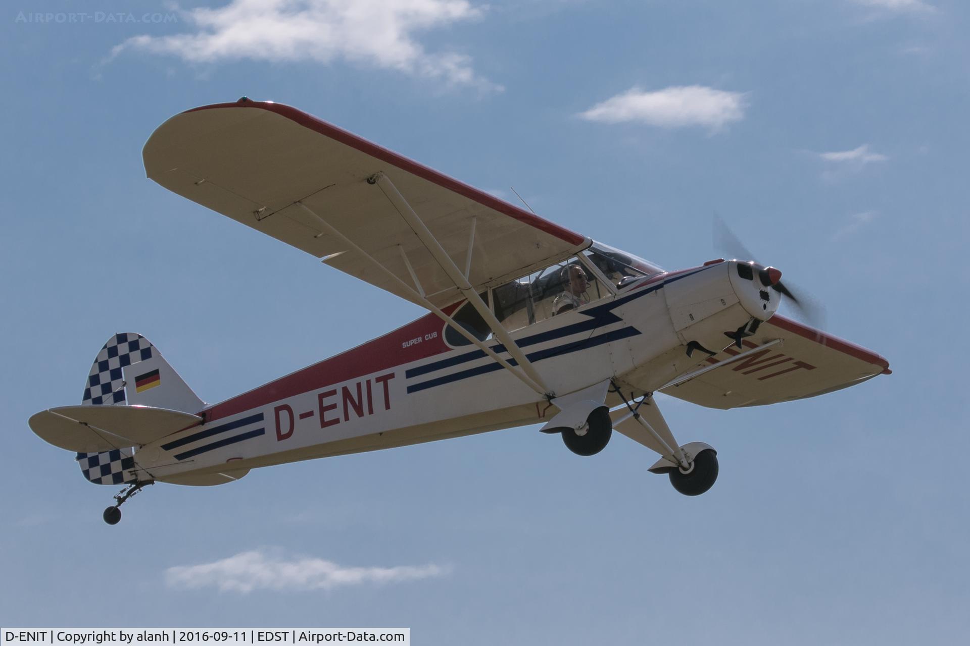 D-ENIT, 1960 Piper PA-18-150 Super Cub C/N 18-7327, Departing the 2016 Hahnweide Oldtimer Fliegertreffen
