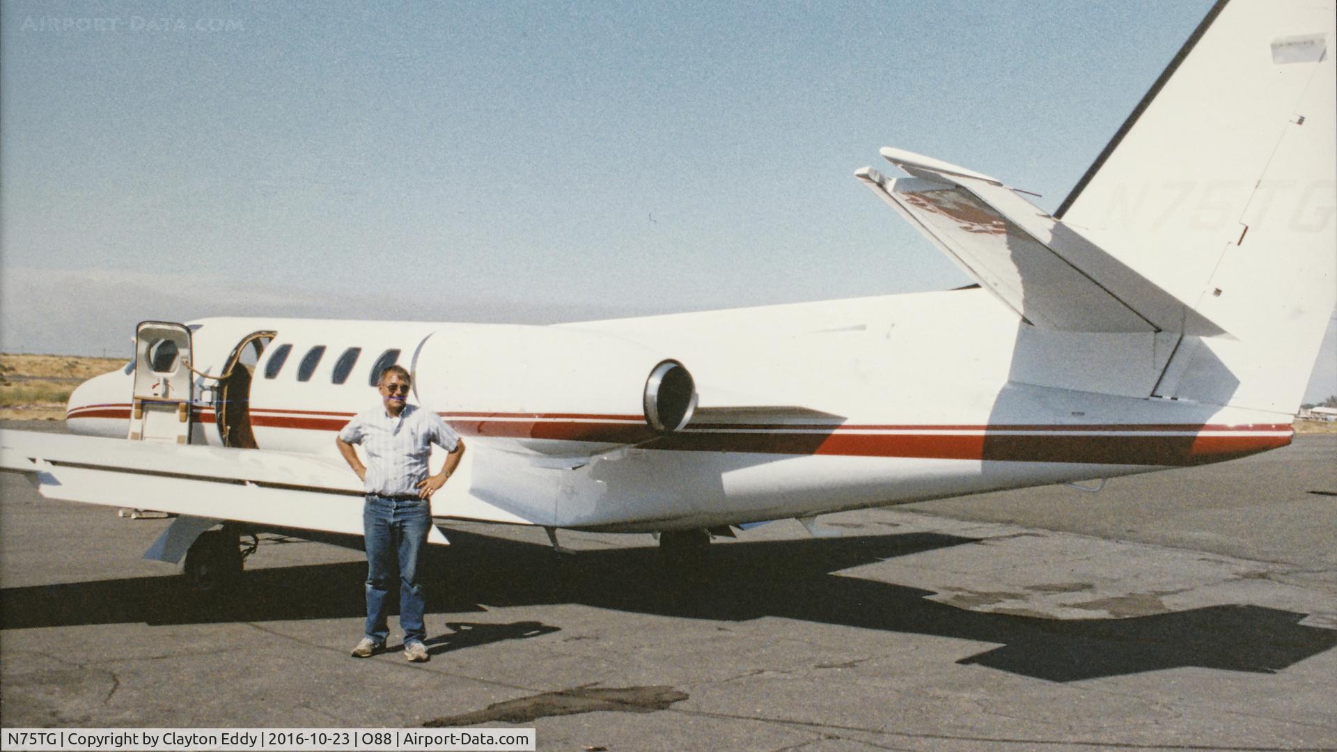 N75TG, Cessna Citation C/N ?, Elton Eddy standing next to N75TG at the old Rio Vista Airport in California.