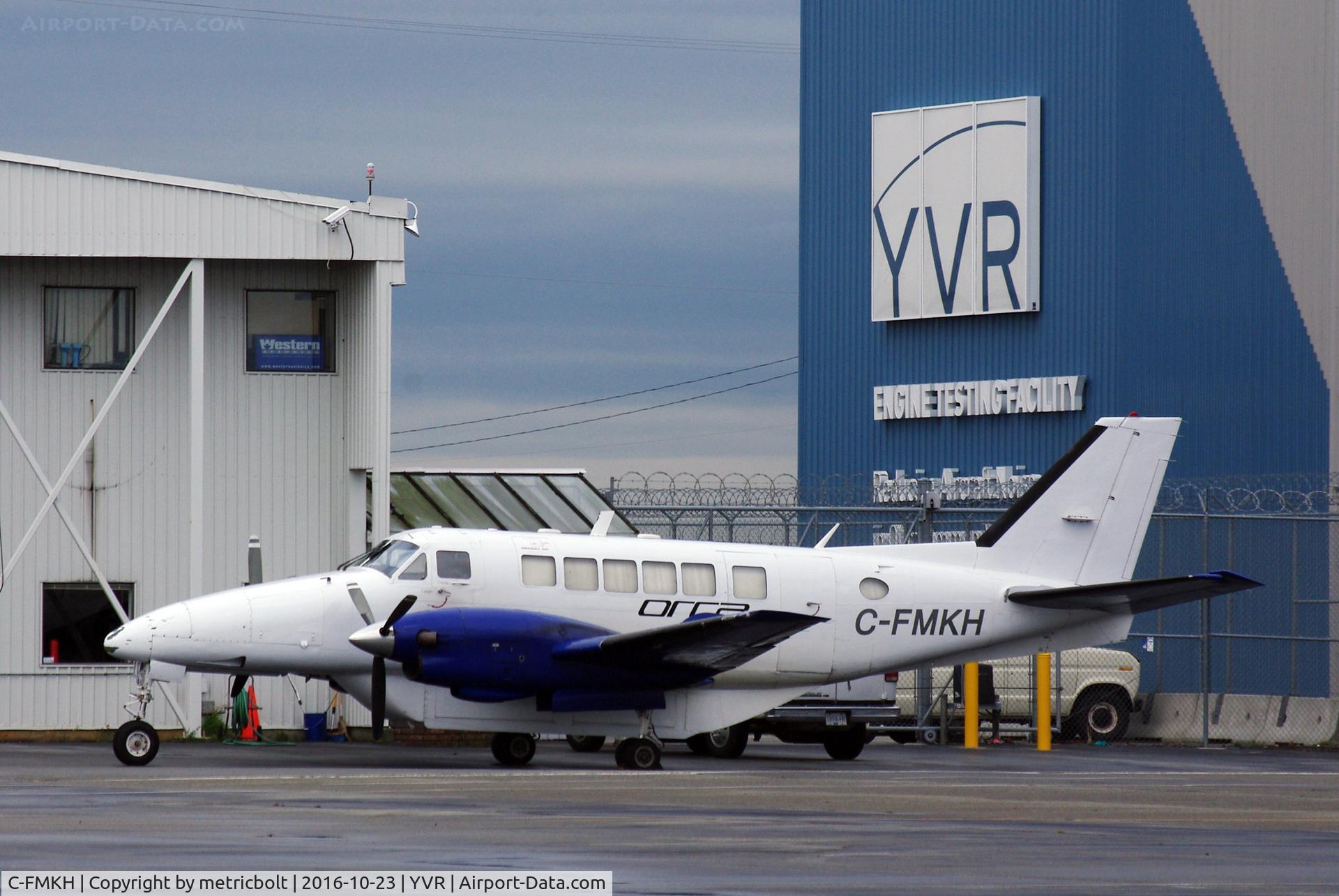 C-FMKH, 1968 Beech 99 C/N U-12, At YVR
