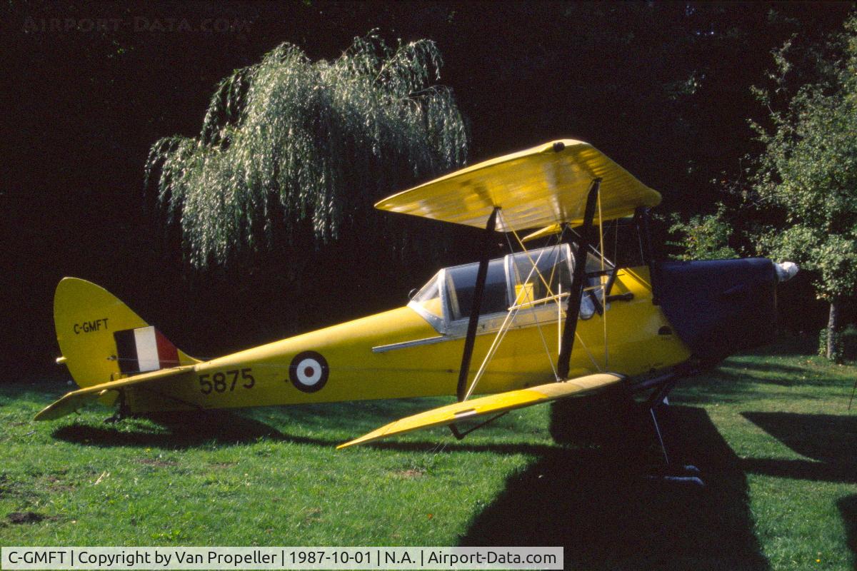 C-GMFT, 1941 De Havilland Canada DH-82C Tiger Moth C/N DHC1178, DH-82C Tiger Moth in the Canadian Museum of Flight & Transportation, in Surrey, Vancouver, 1987. At that time it still had its original RCAF number 5875.