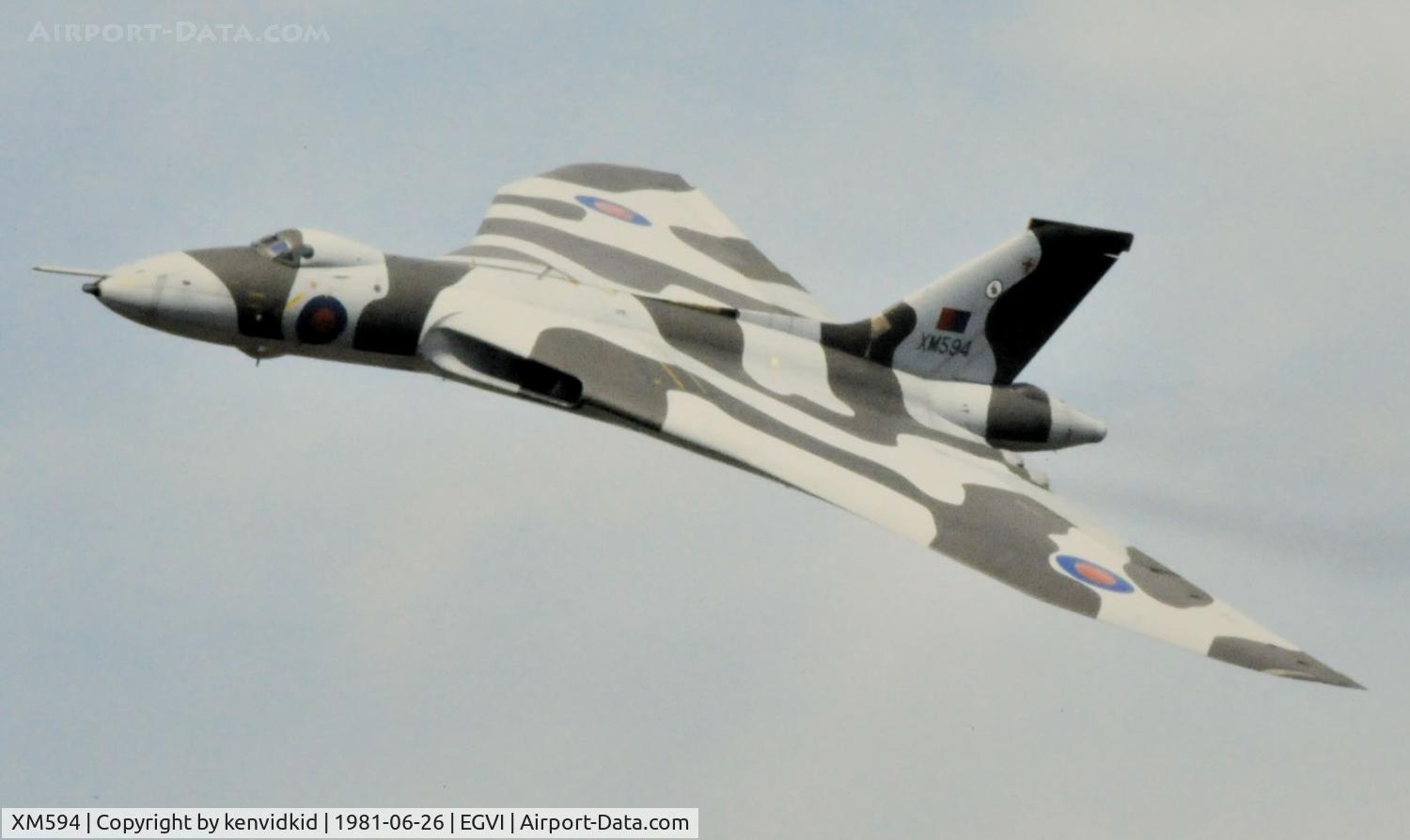 XM594, 1963 Avro Vulcan B.2 C/N Set 58, At the 1981 International Air Tattoo, scanned from slide.