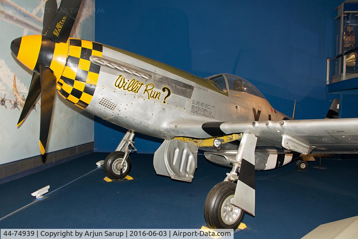 44-74939, 1944 North American P-51D Mustang C/N 122-41479, This Mustang has been painted as “Willit Run?” of the 351st Fighter Squadron, 353rd FG, 8th Air Force based at Raydon in Suffolk.