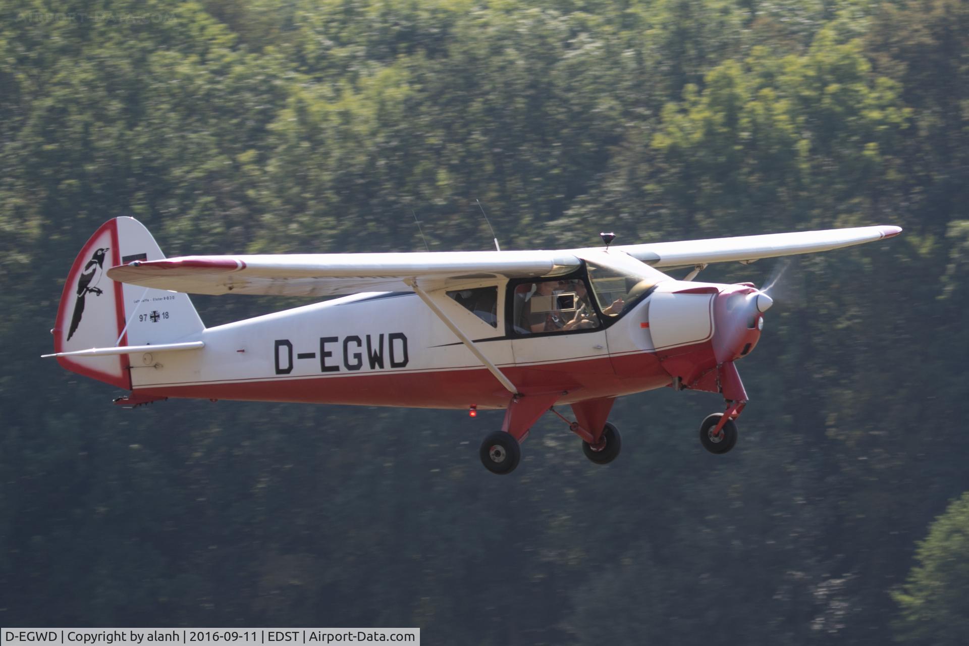 D-EGWD, 1961 Putzer Elster B C/N 030, Departing the 2016 Hahnweide Oldtimer Fliegertreffen