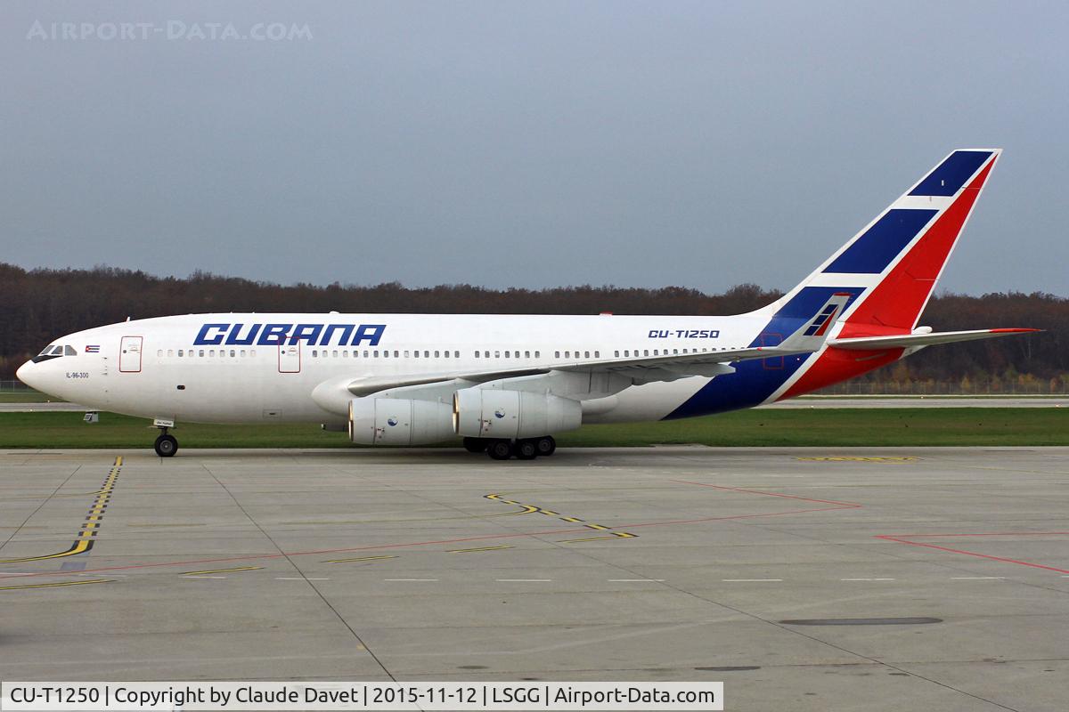 CU-T1250, 2005 Ilyushin IL-96-300 C/N 74393202015, CU-T1250, First time visitor at GVA..