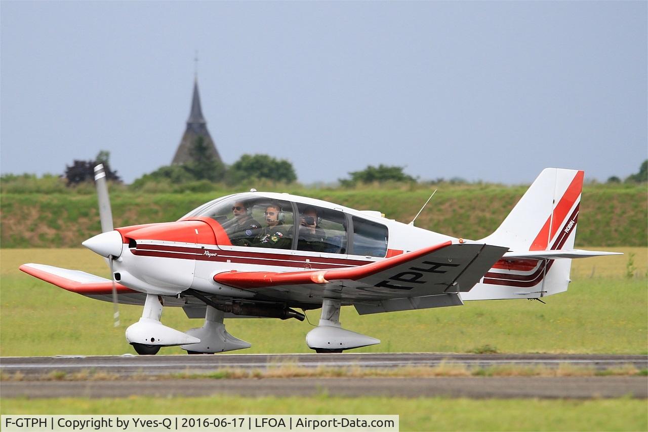 F-GTPH, Robin DR-400-180 Regent Regent C/N 2410, Robin DR-400-180, Taxiing to Parking area, Avord Air Base 702 (LFOA) Open day 2016