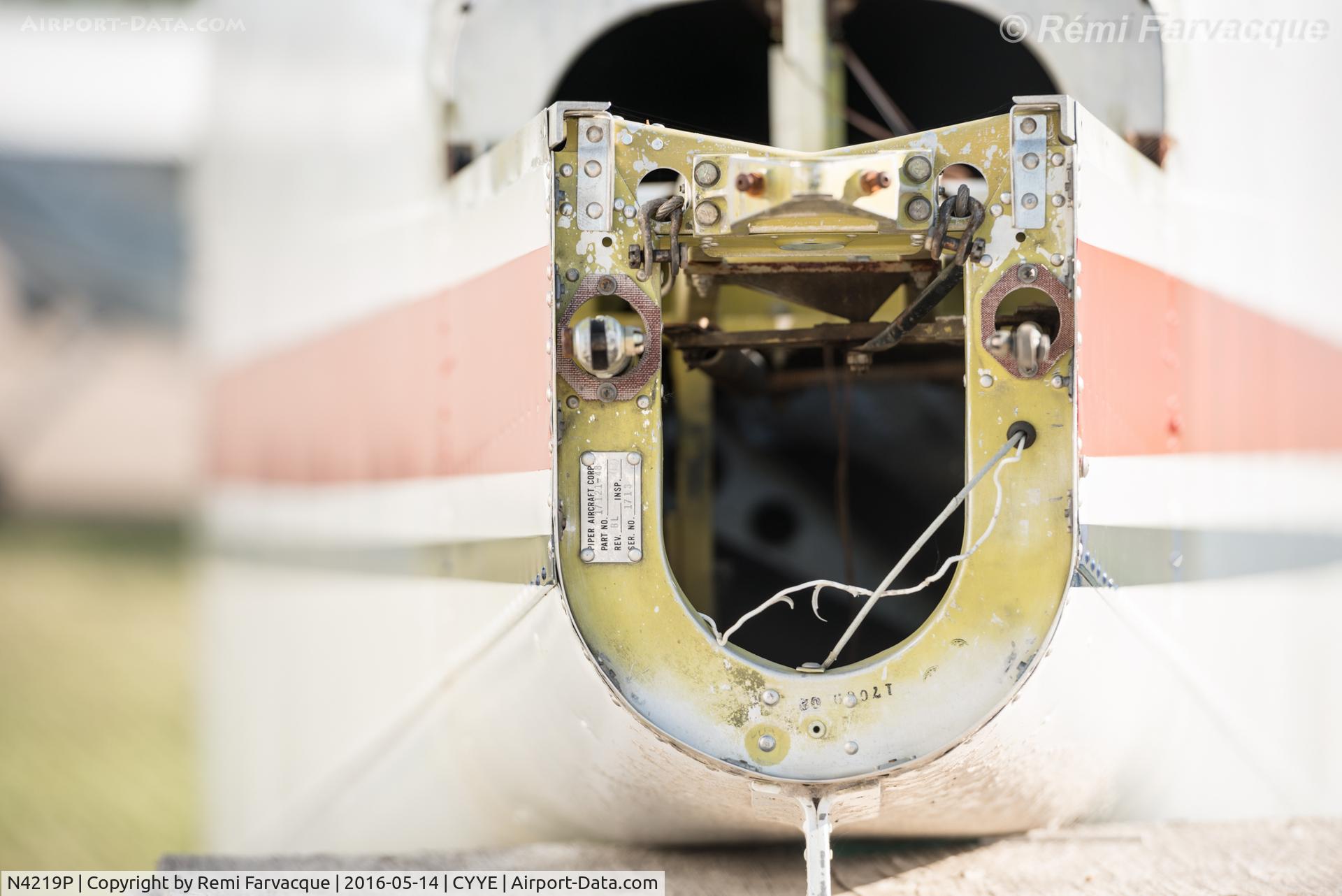 N4219P, 1959 Piper PA-23-160 Apache C/N 23-1713, View into tail boom with manufacture tag visible.