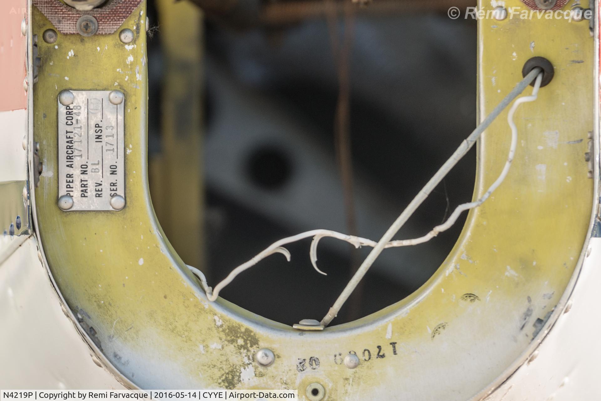 N4219P, 1959 Piper PA-23-160 Apache C/N 23-1713, Detail of manufacture tag displaying serial #1713.