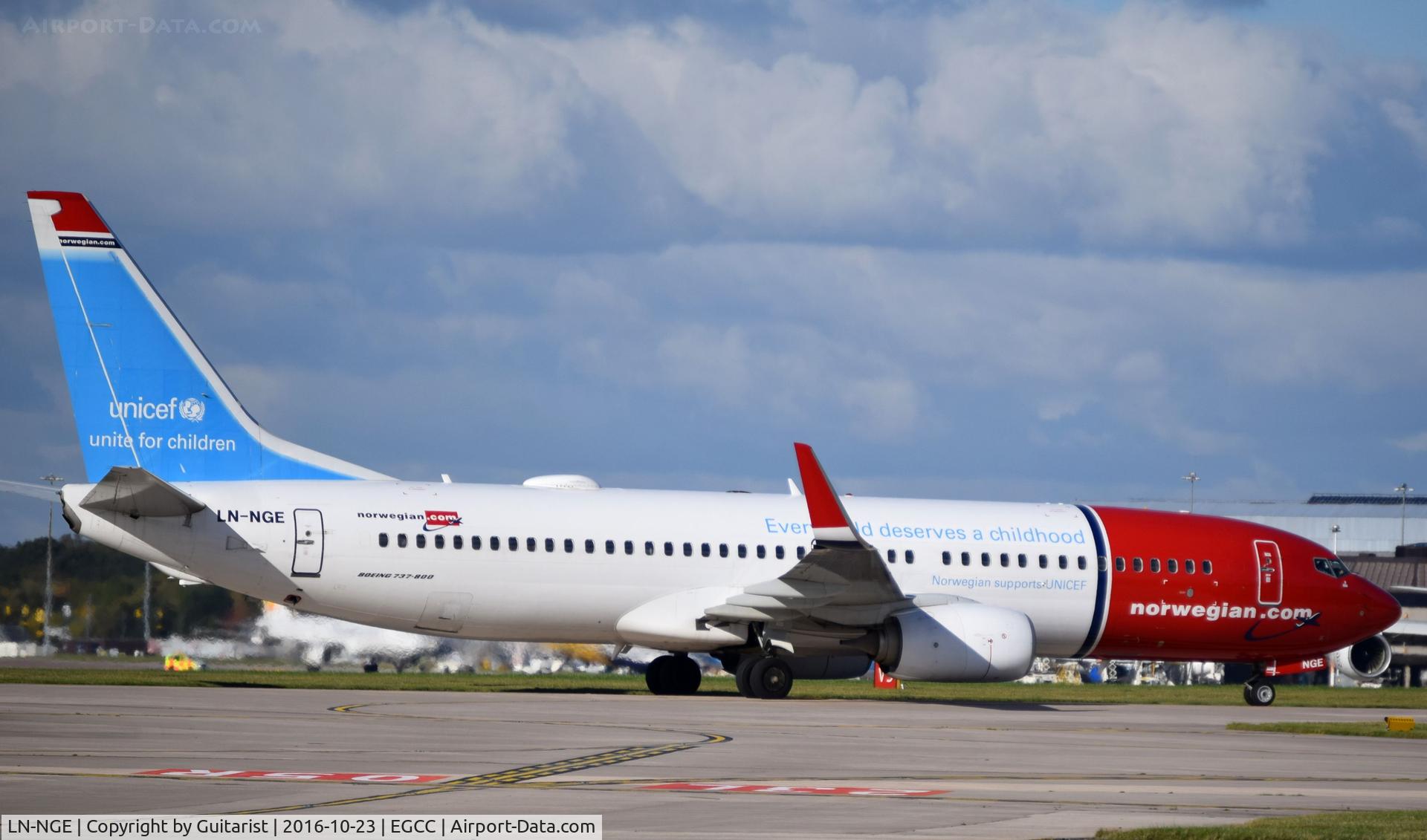 LN-NGE, 2012 Boeing 737-8JP C/N 39050, At Manchester